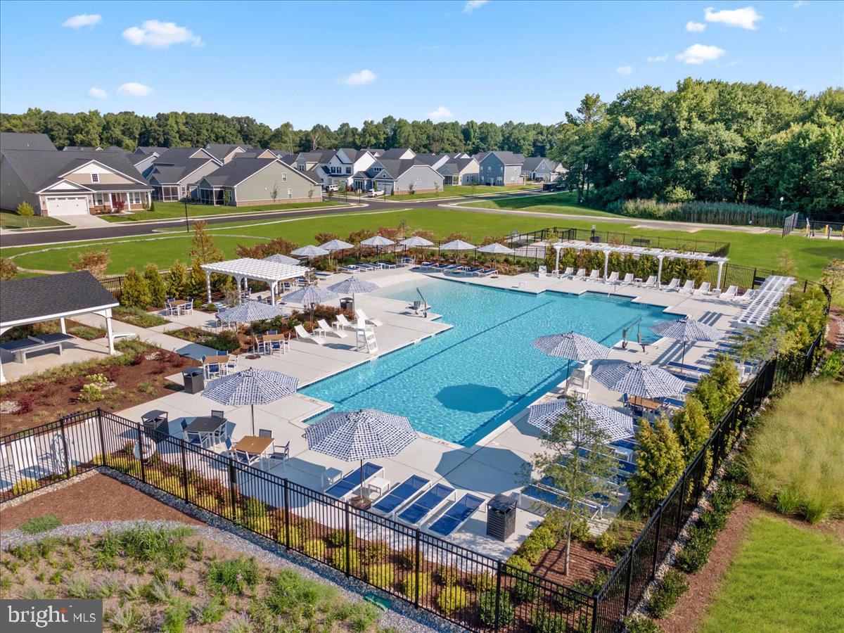 LAKESIDE AT TRAPPE - Residential
