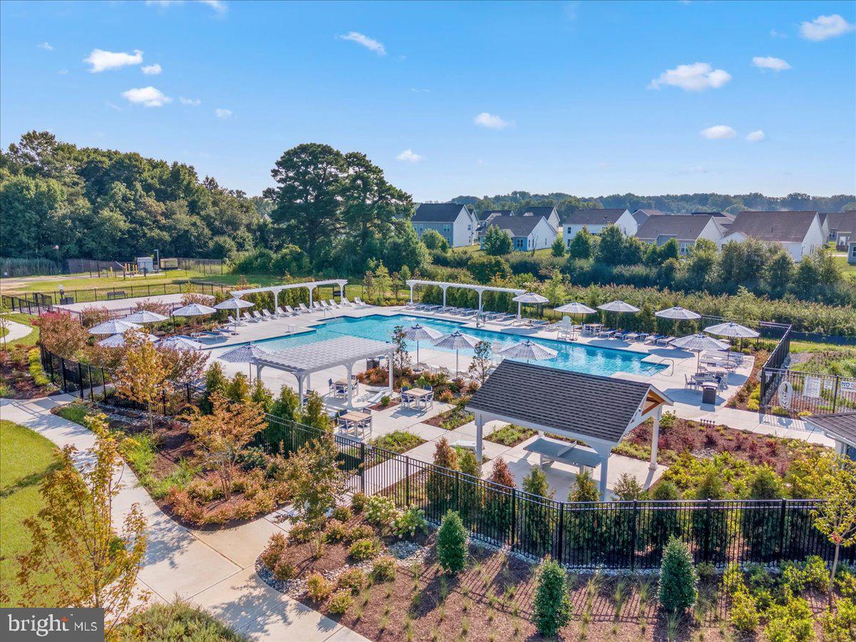 LAKESIDE AT TRAPPE - Residential