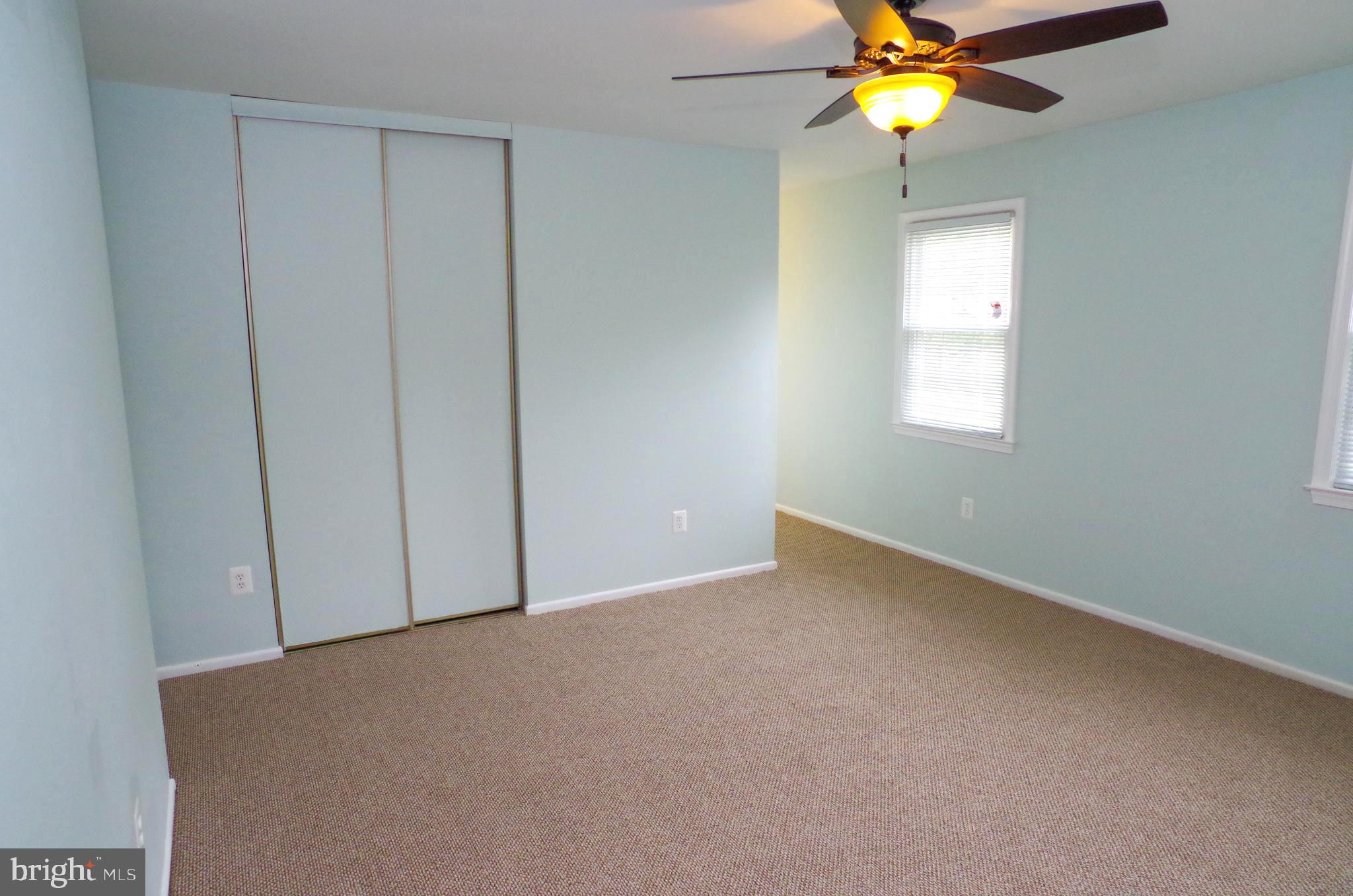 HICKORY FARMS - Residential Lease