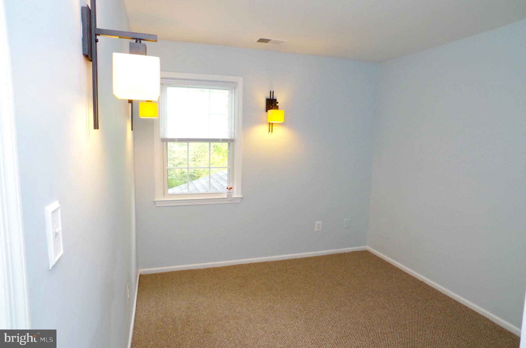 HICKORY FARMS - Residential Lease