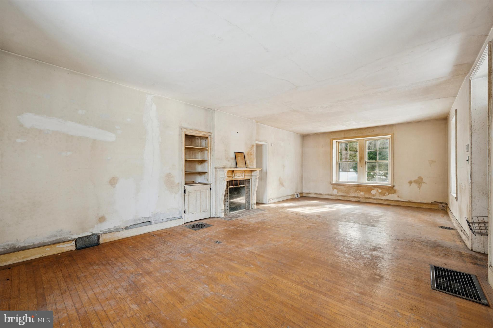 GERMANTOWN - Residential