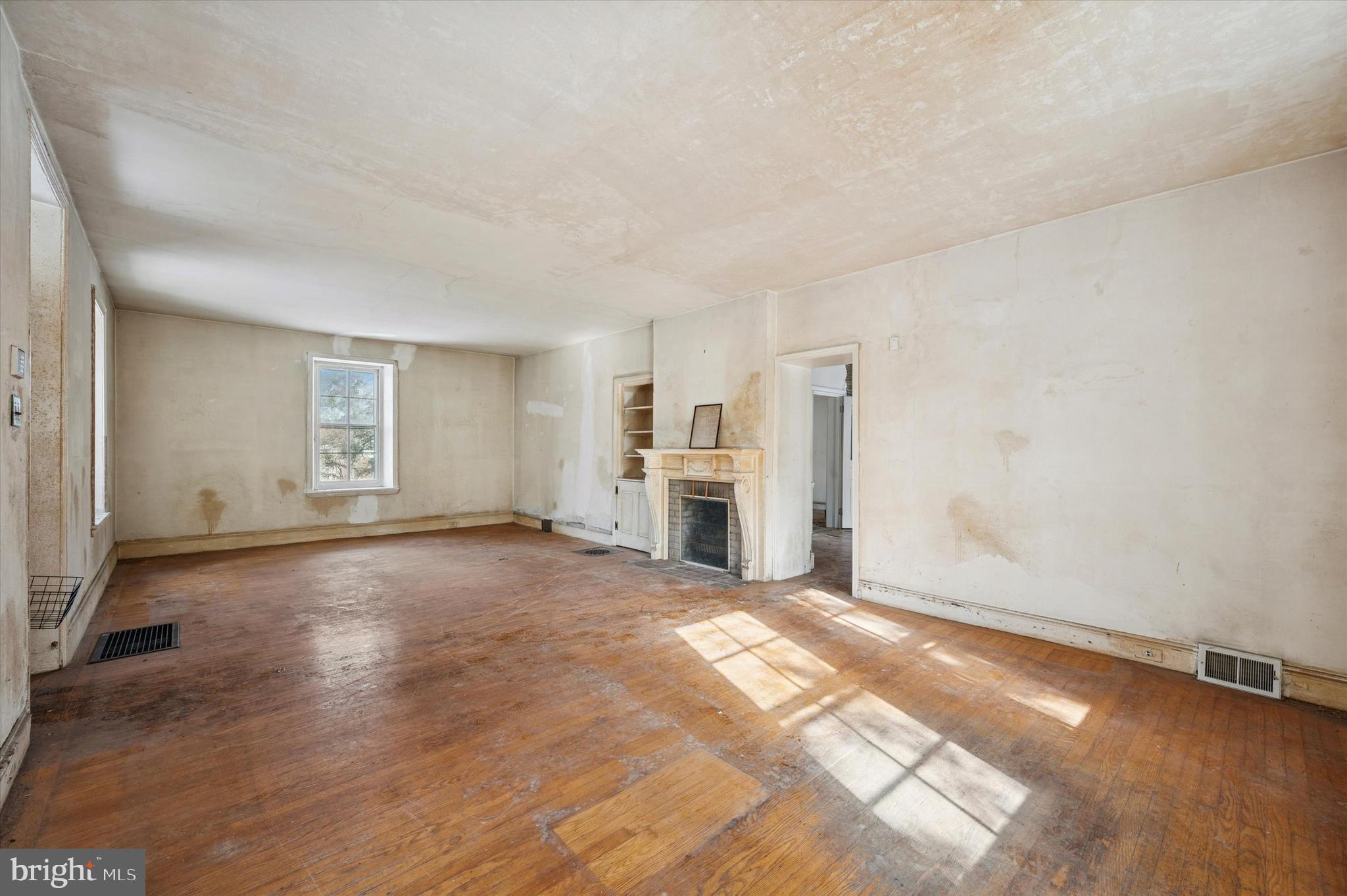 GERMANTOWN - Residential