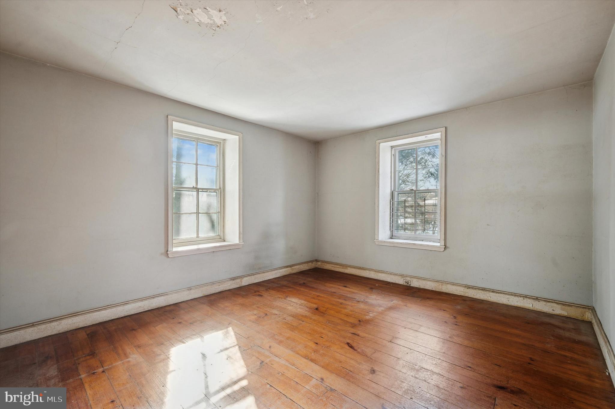 GERMANTOWN - Residential