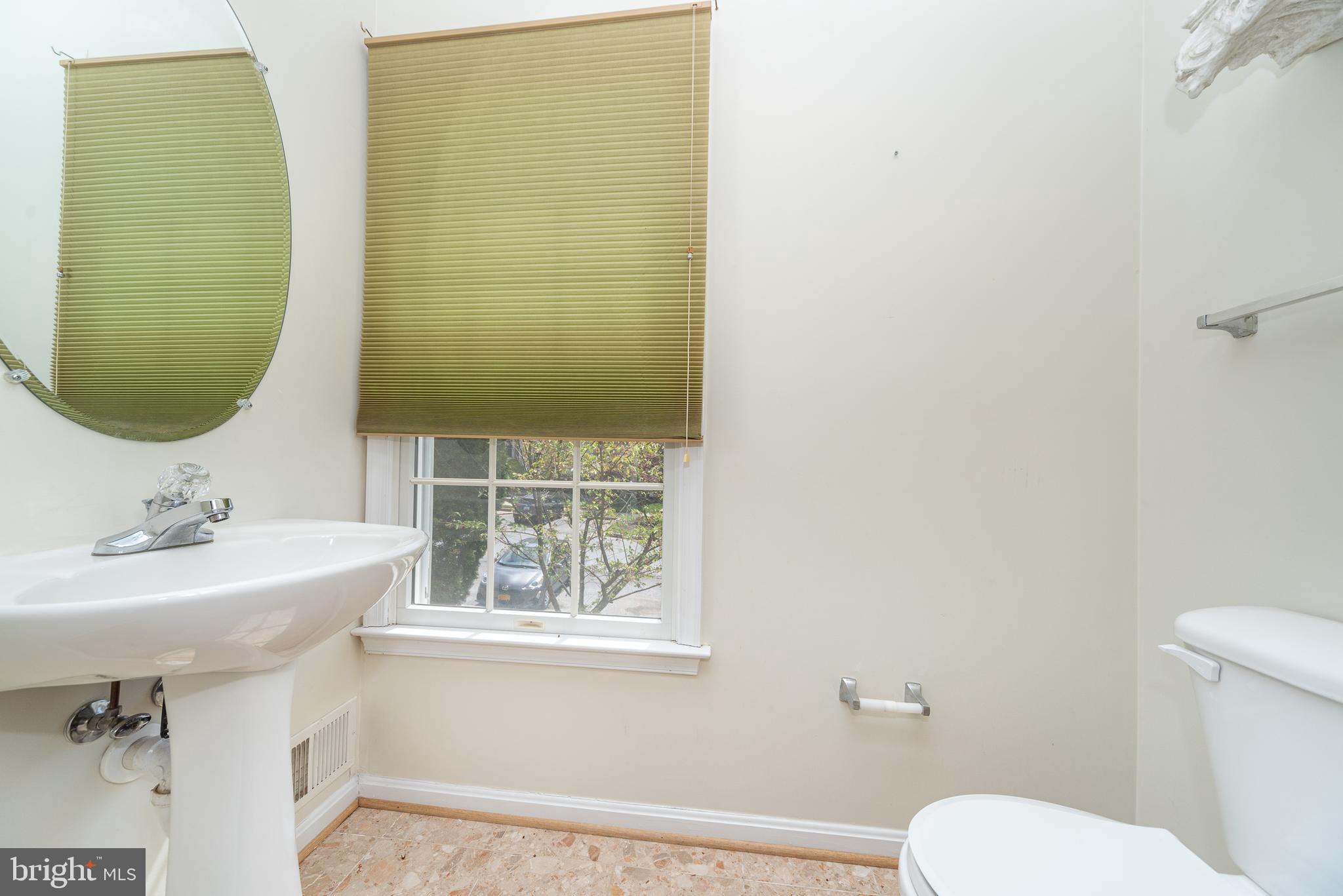 HUNTERS RUN - Residential