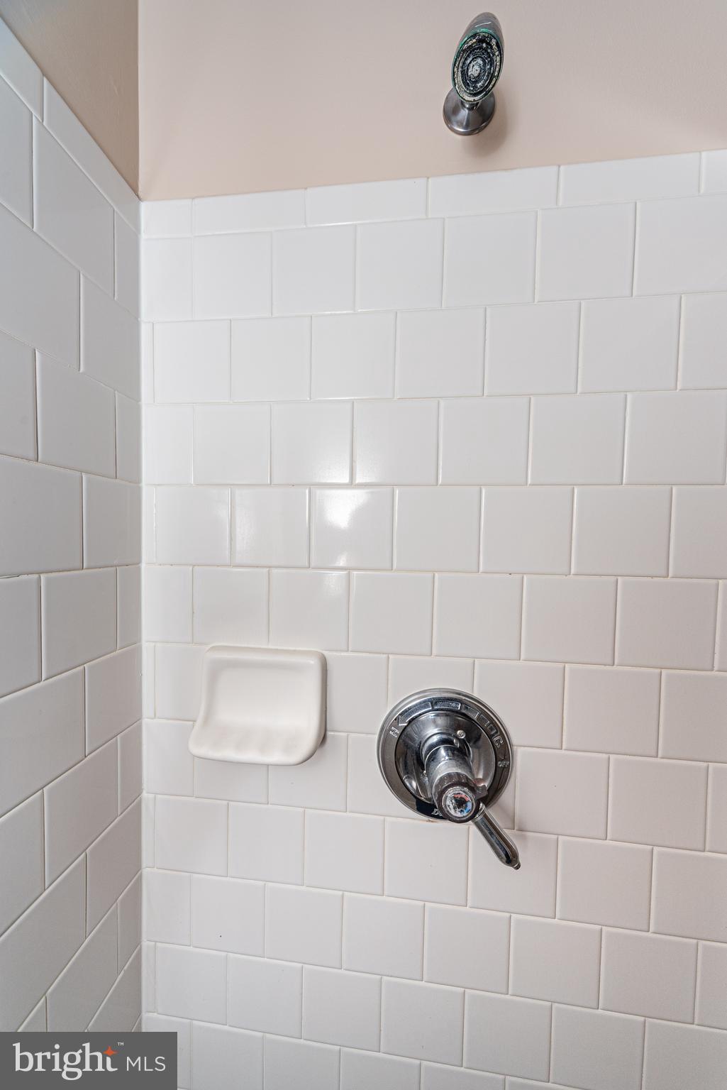 HUNTERS RUN - Residential