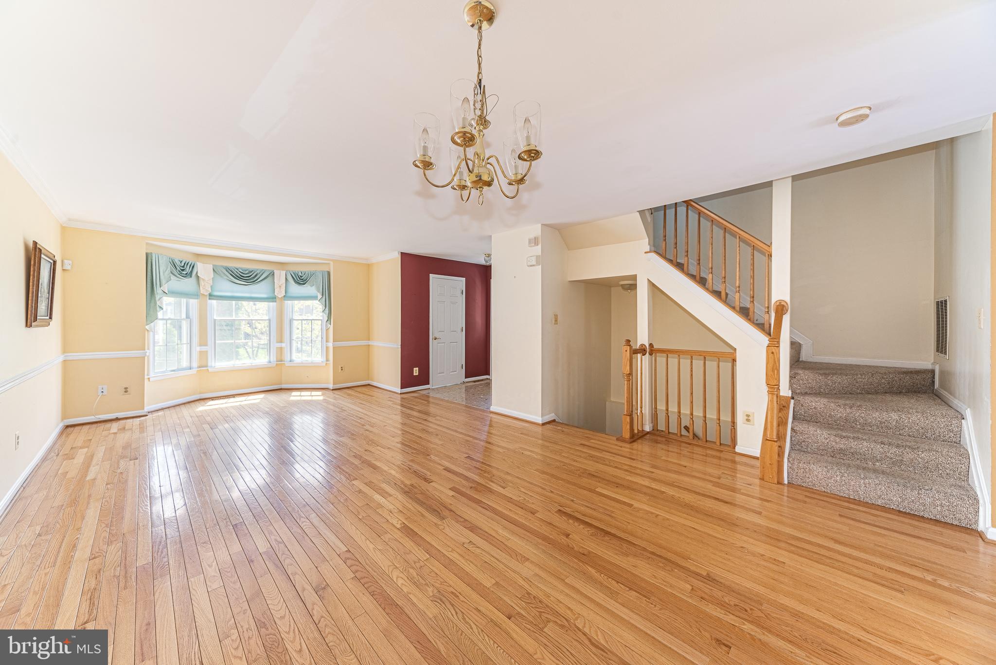 HUNTERS RUN - Residential