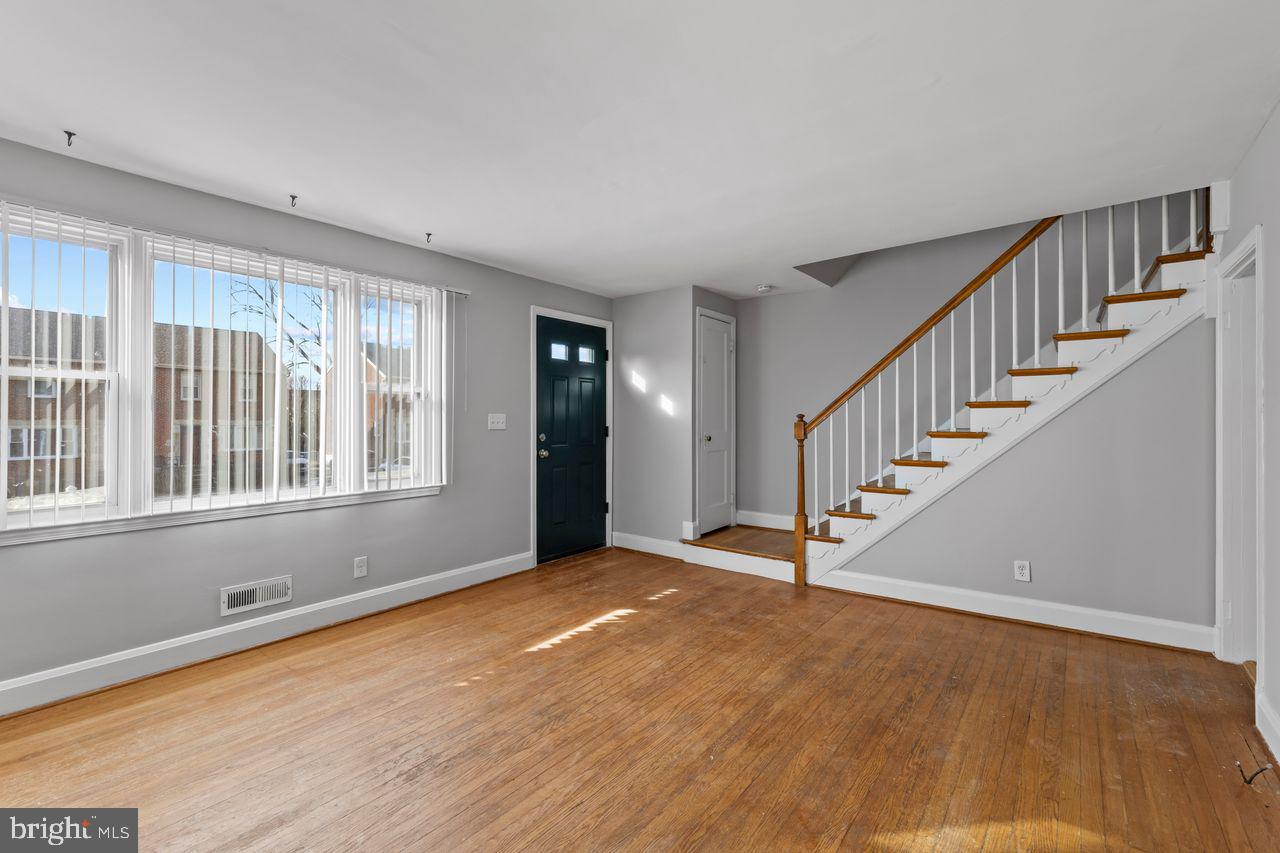 PARKVILLE - Residential