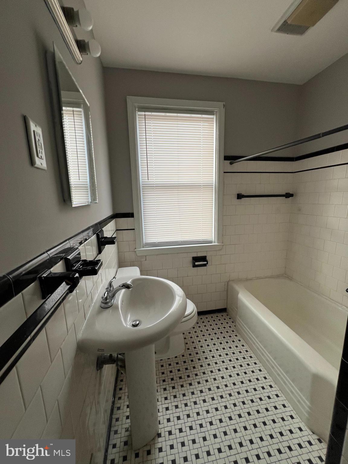 PARKVILLE - Residential