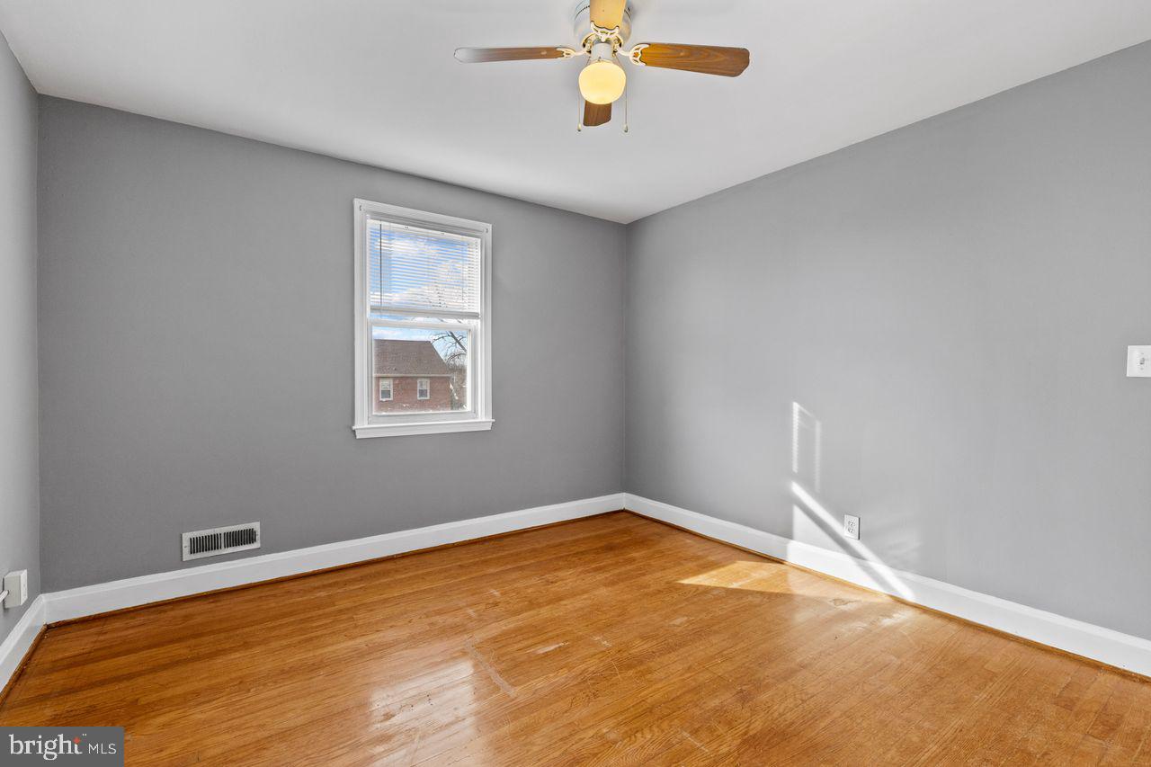 PARKVILLE - Residential