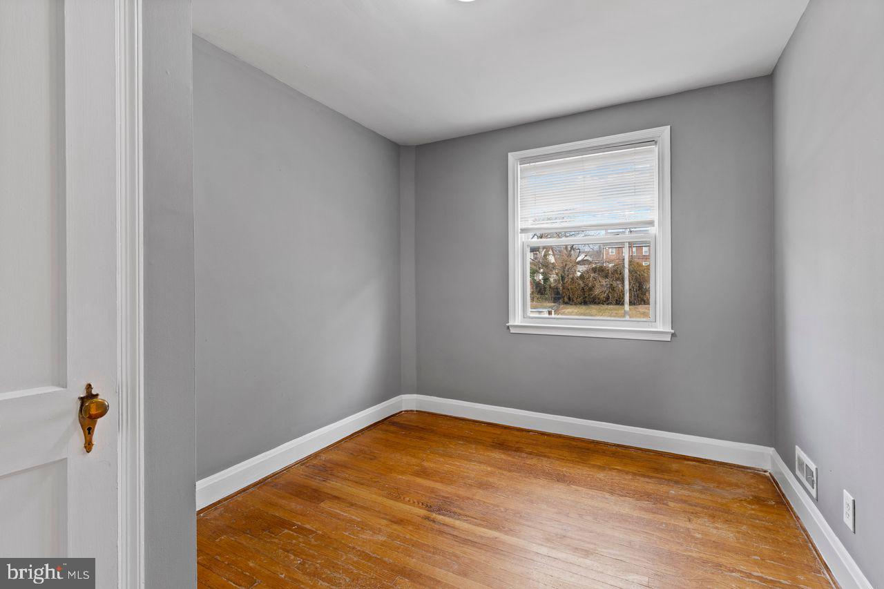 PARKVILLE - Residential