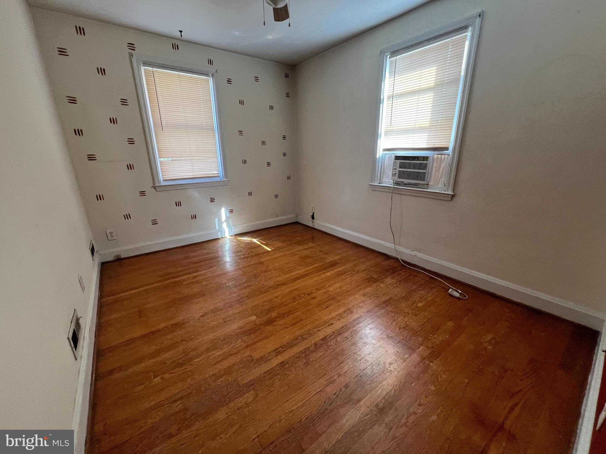 PARKVILLE - Residential