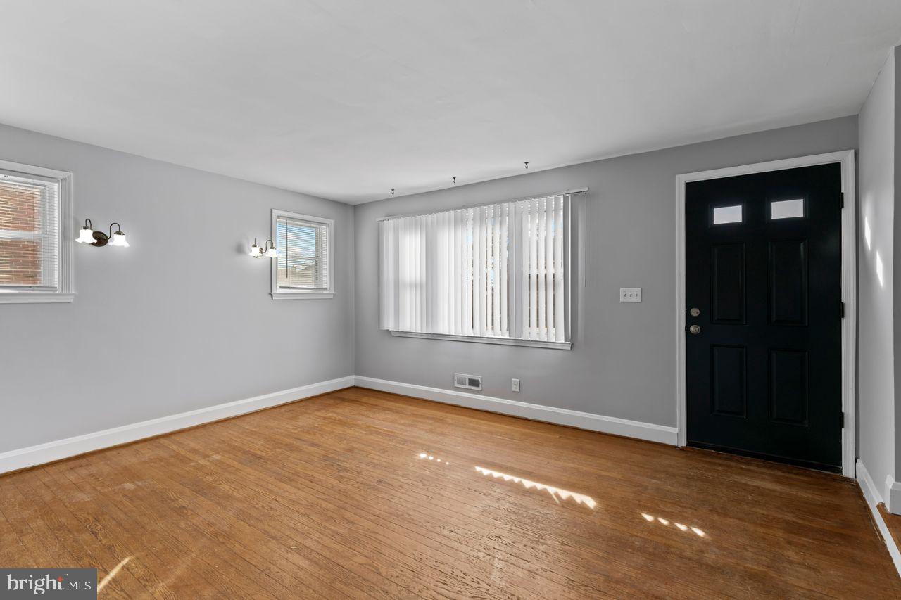 PARKVILLE - Residential