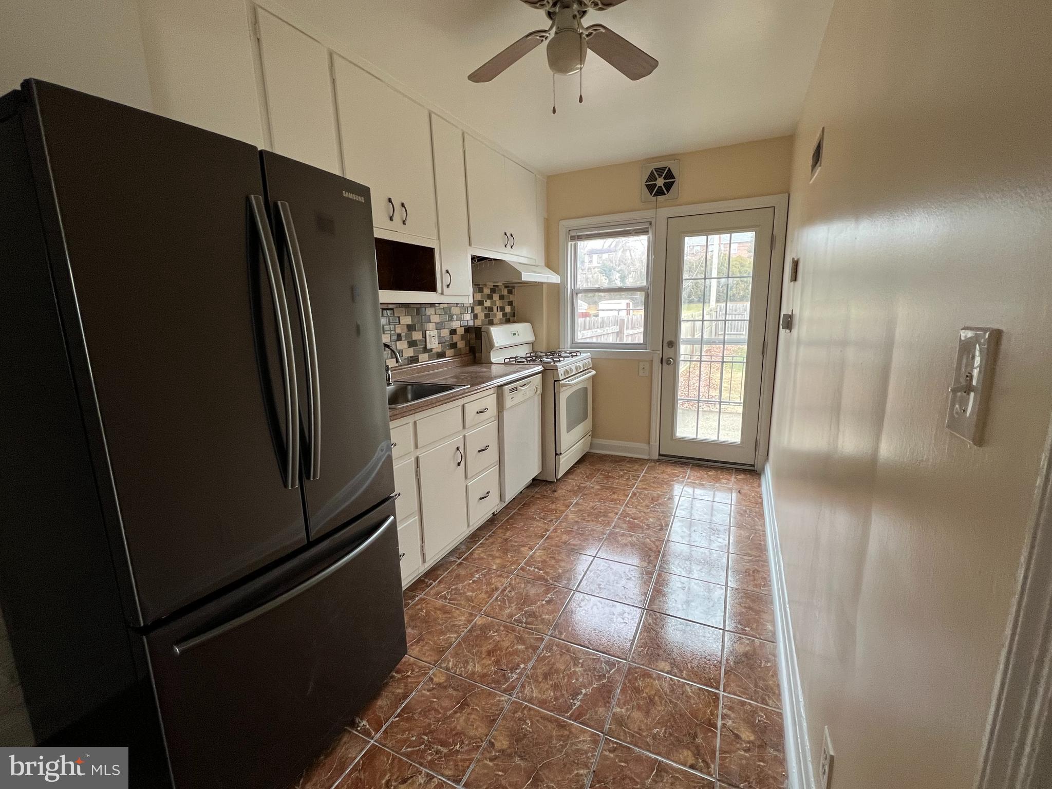 PARKVILLE - Residential