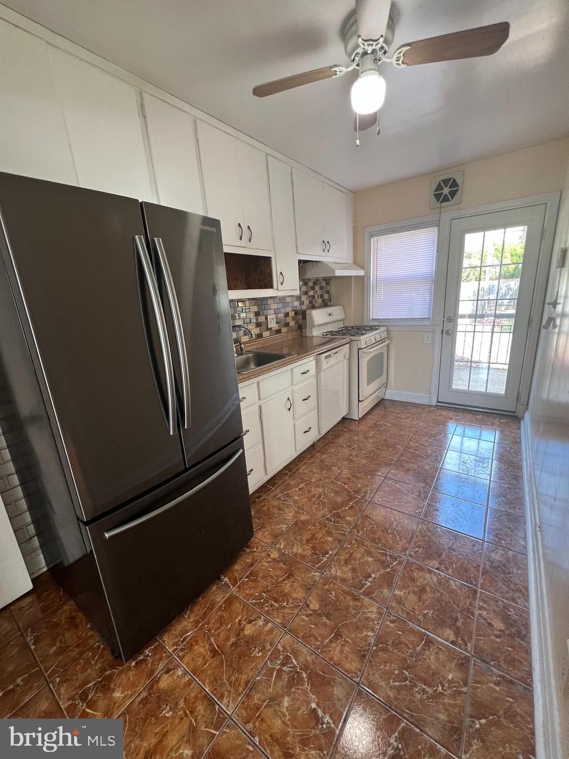 PARKVILLE - Residential