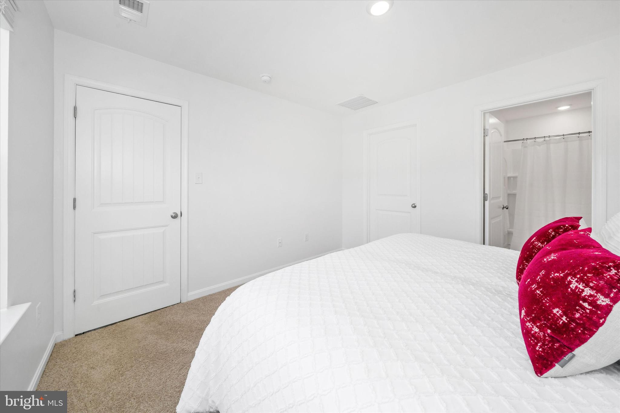 WOODS AT BURTON POND - Residential