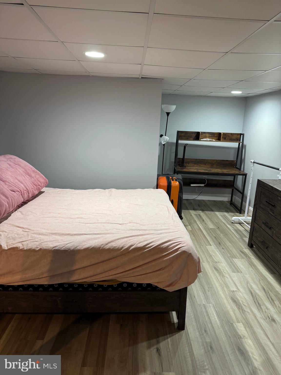 FOX CHASE - Residential