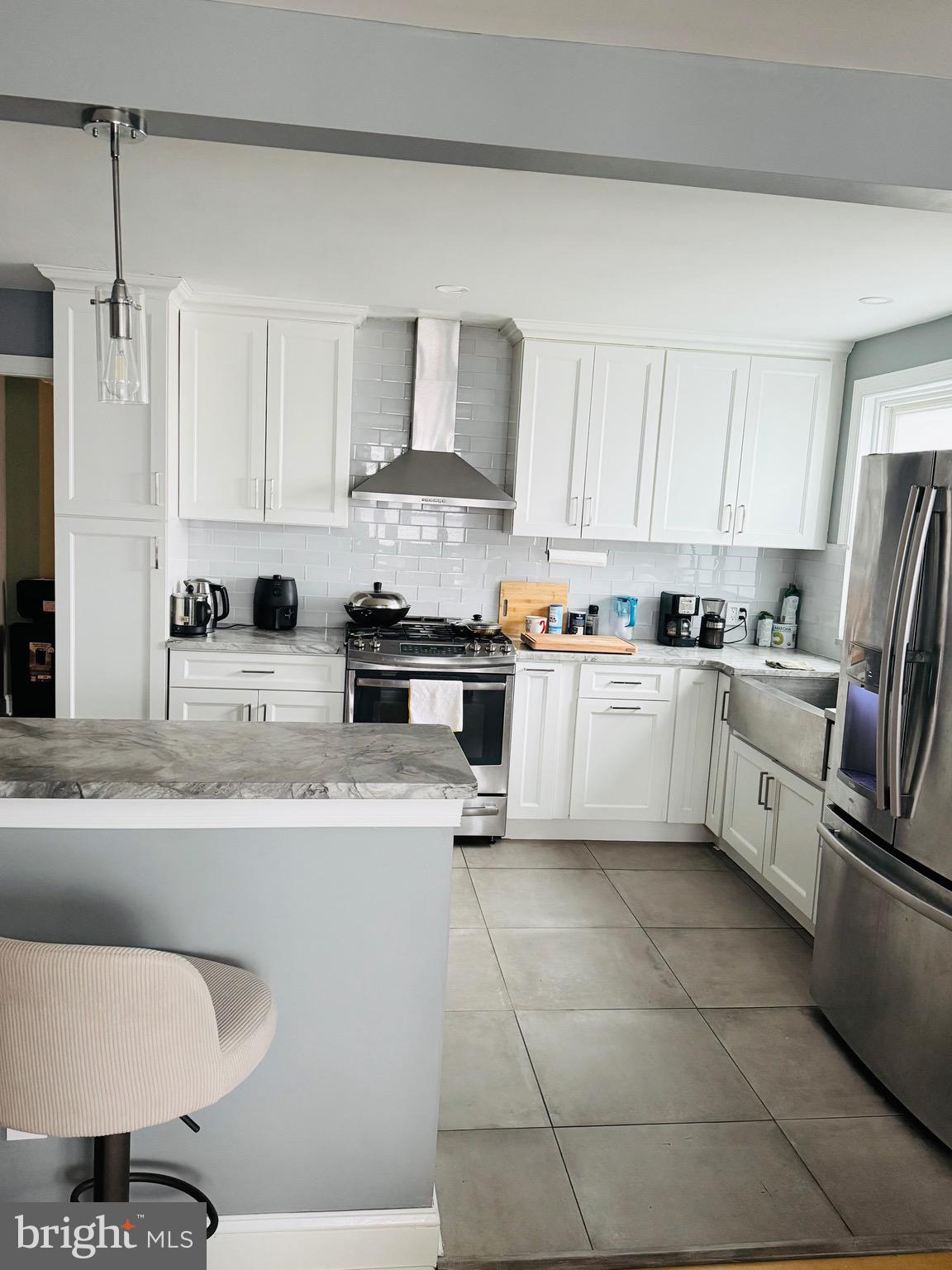 FOX CHASE - Residential