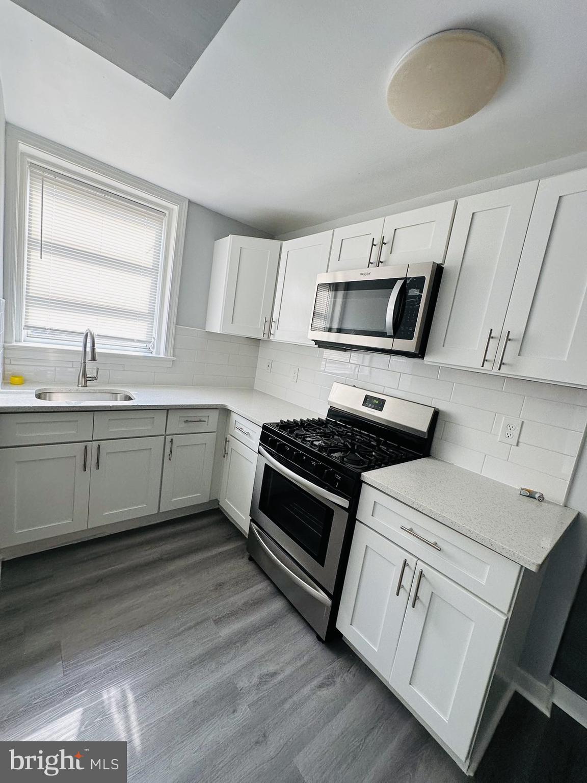 HOLMESBURG - Residential