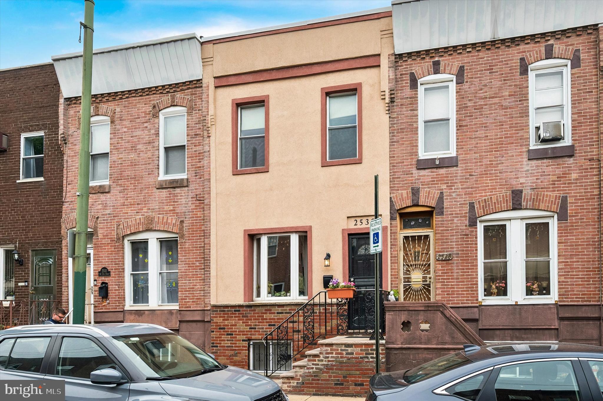 LOWER MOYAMENSING - Residential