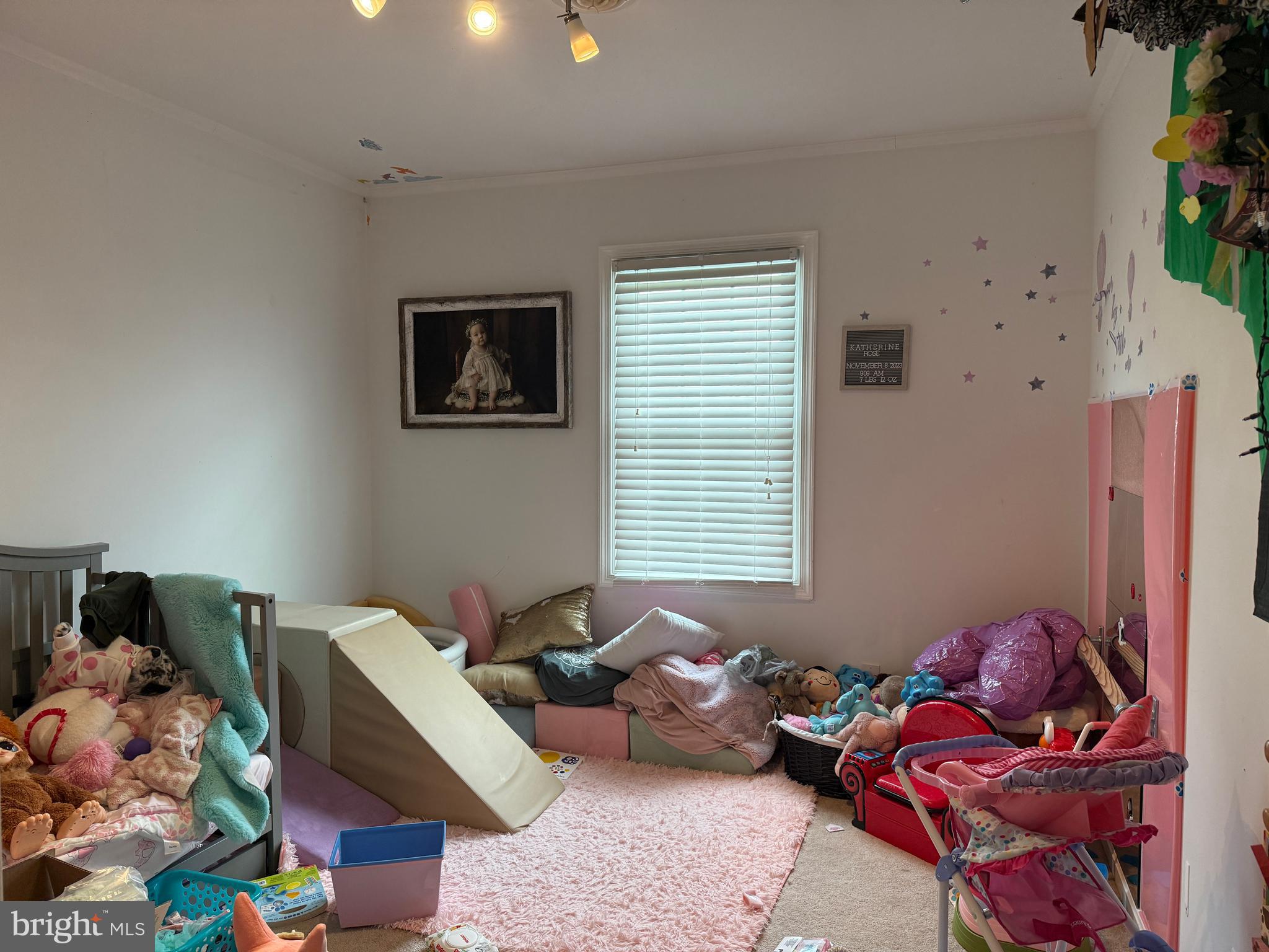 ENGLISH COURT CONDOS - Residential