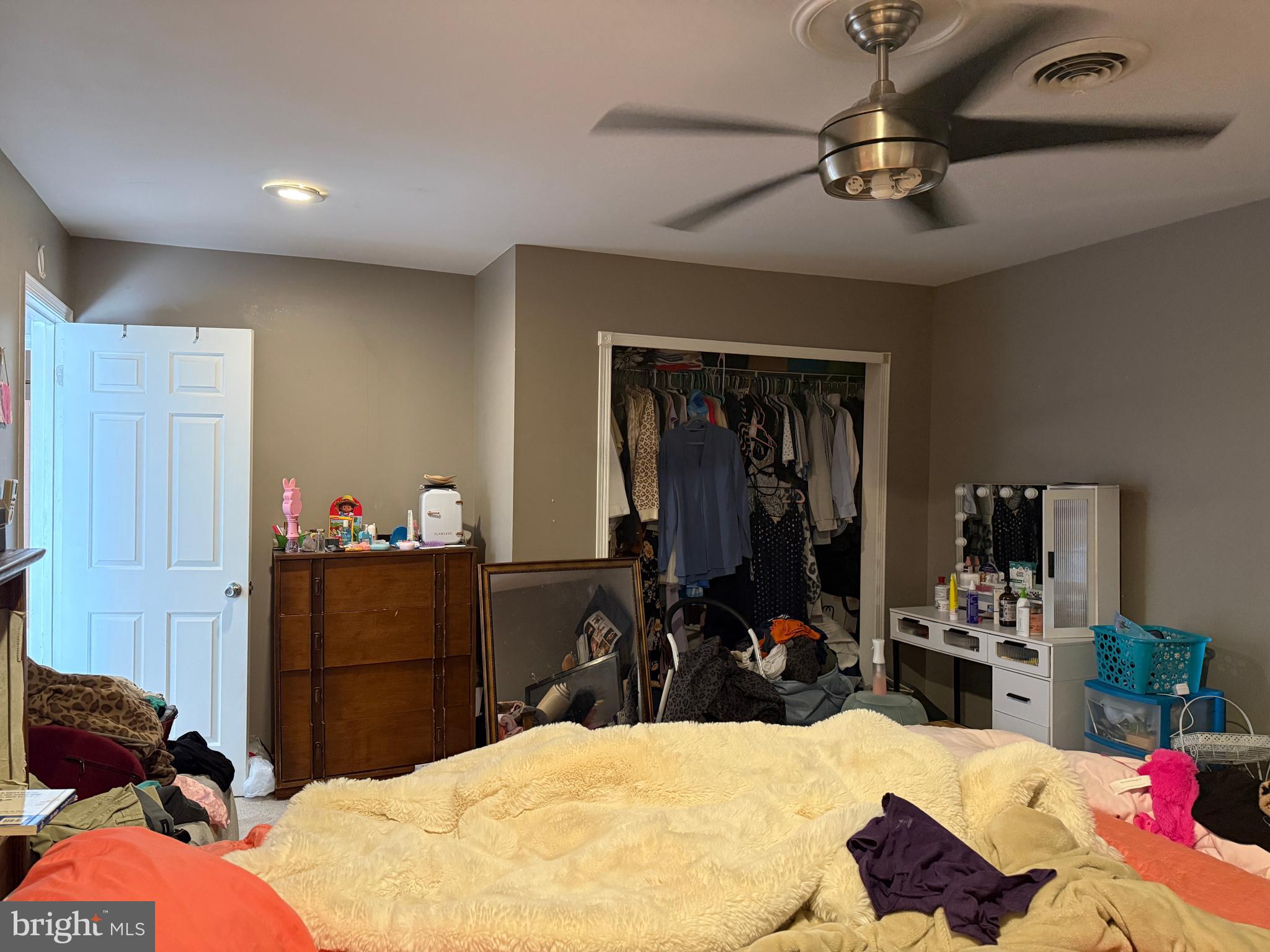 ENGLISH COURT CONDOS - Residential