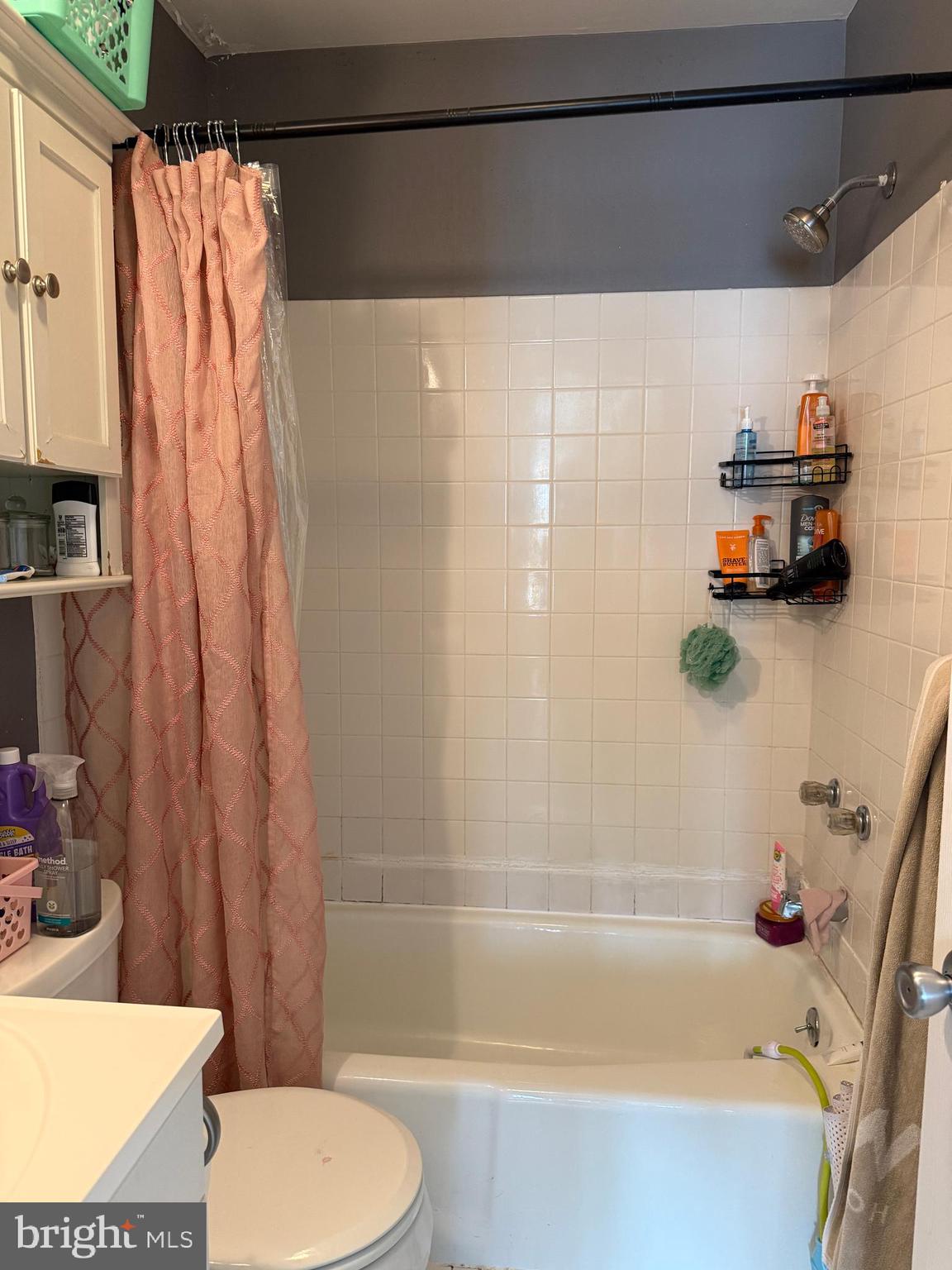 ENGLISH COURT CONDOS - Residential