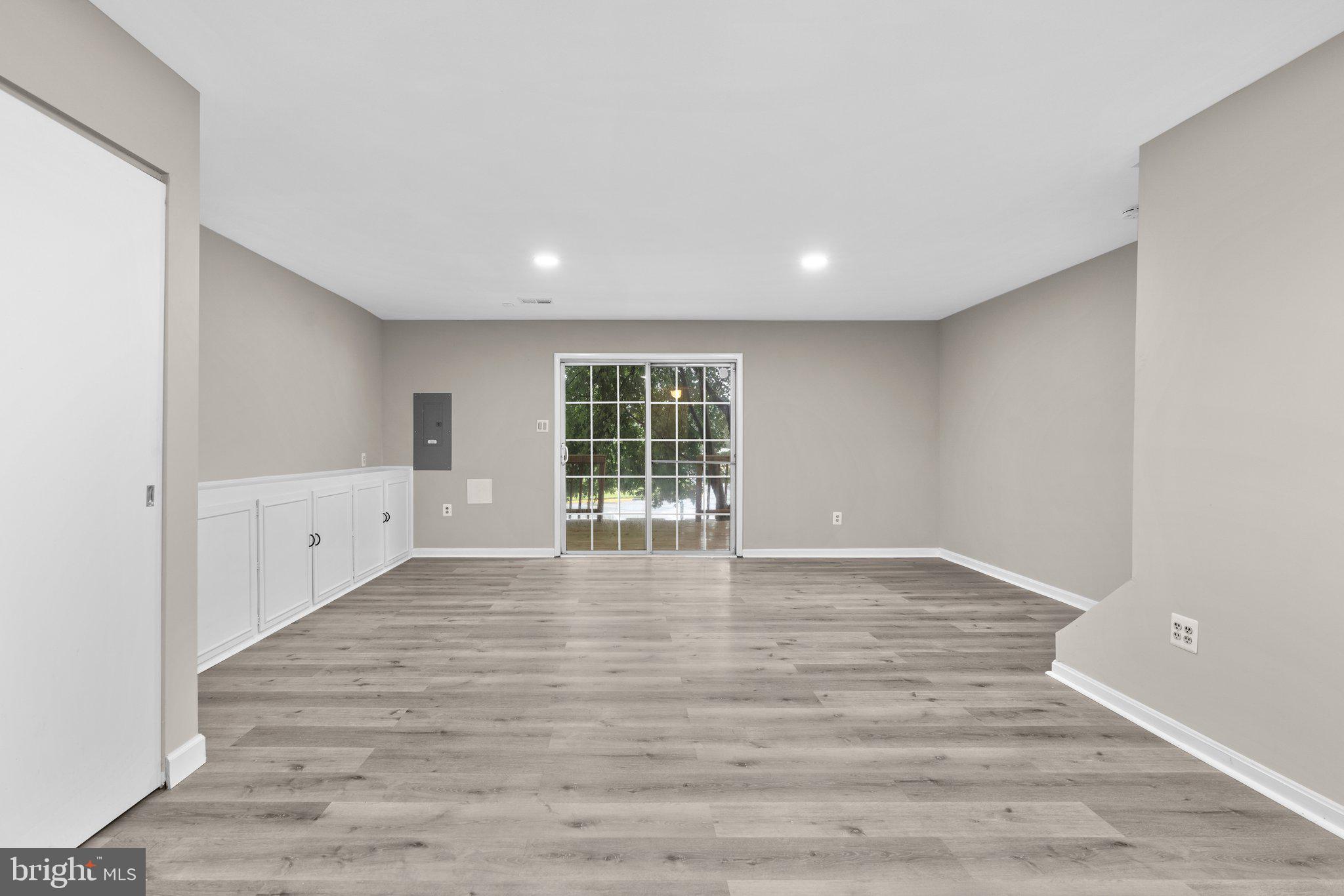 GARRETT FOREST - Residential