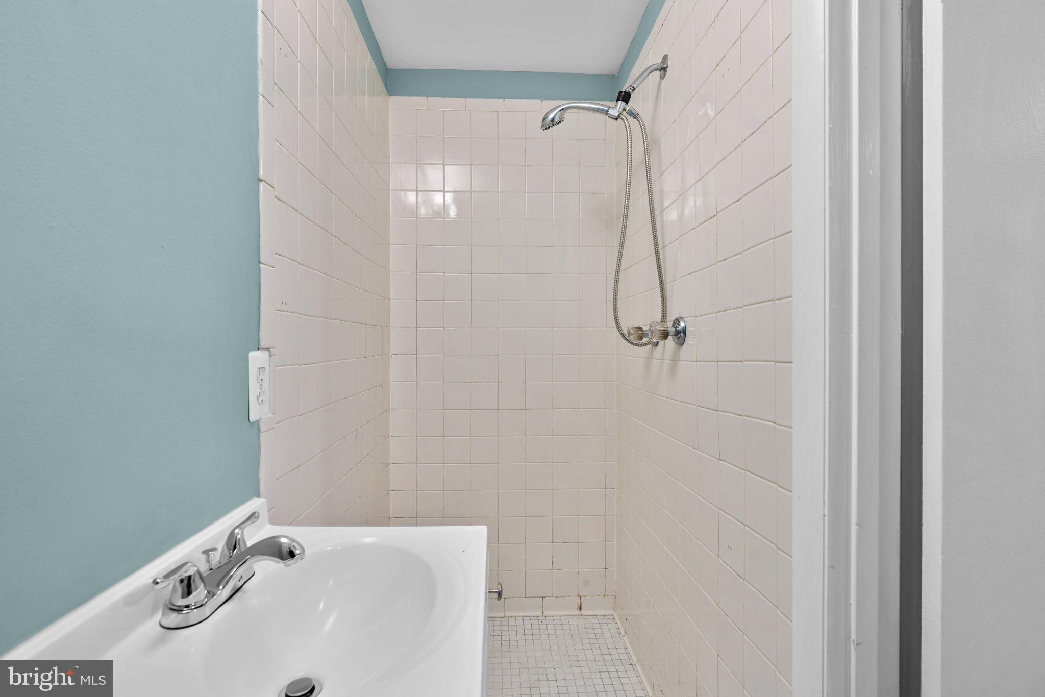 GARRETT FOREST - Residential