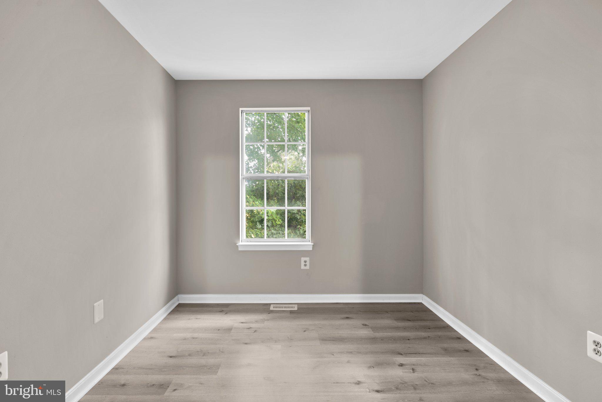 GARRETT FOREST - Residential