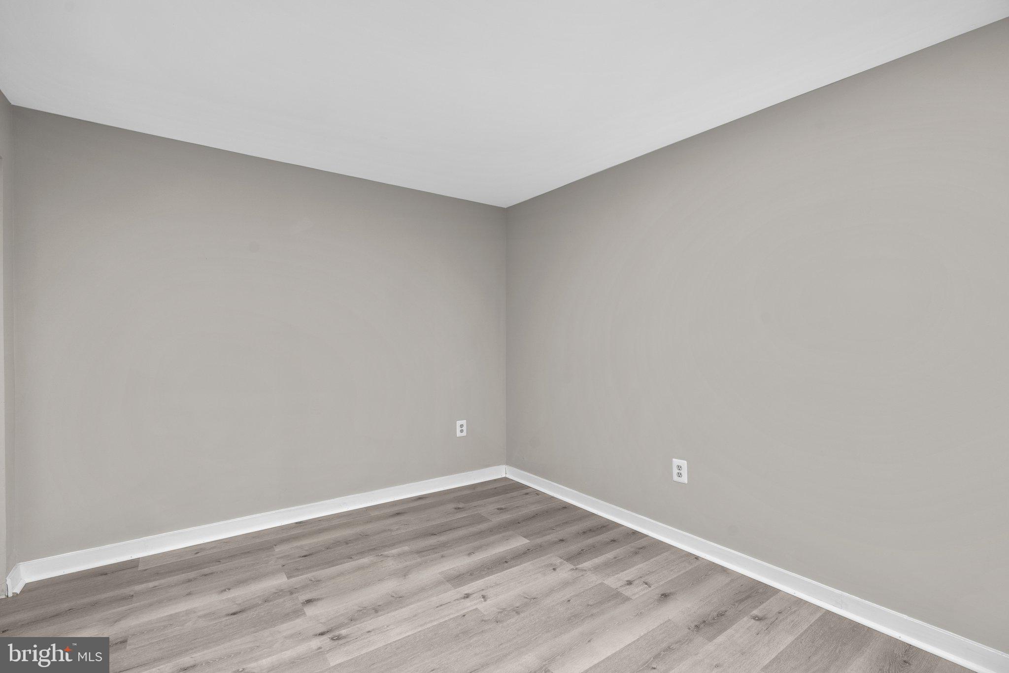 GARRETT FOREST - Residential