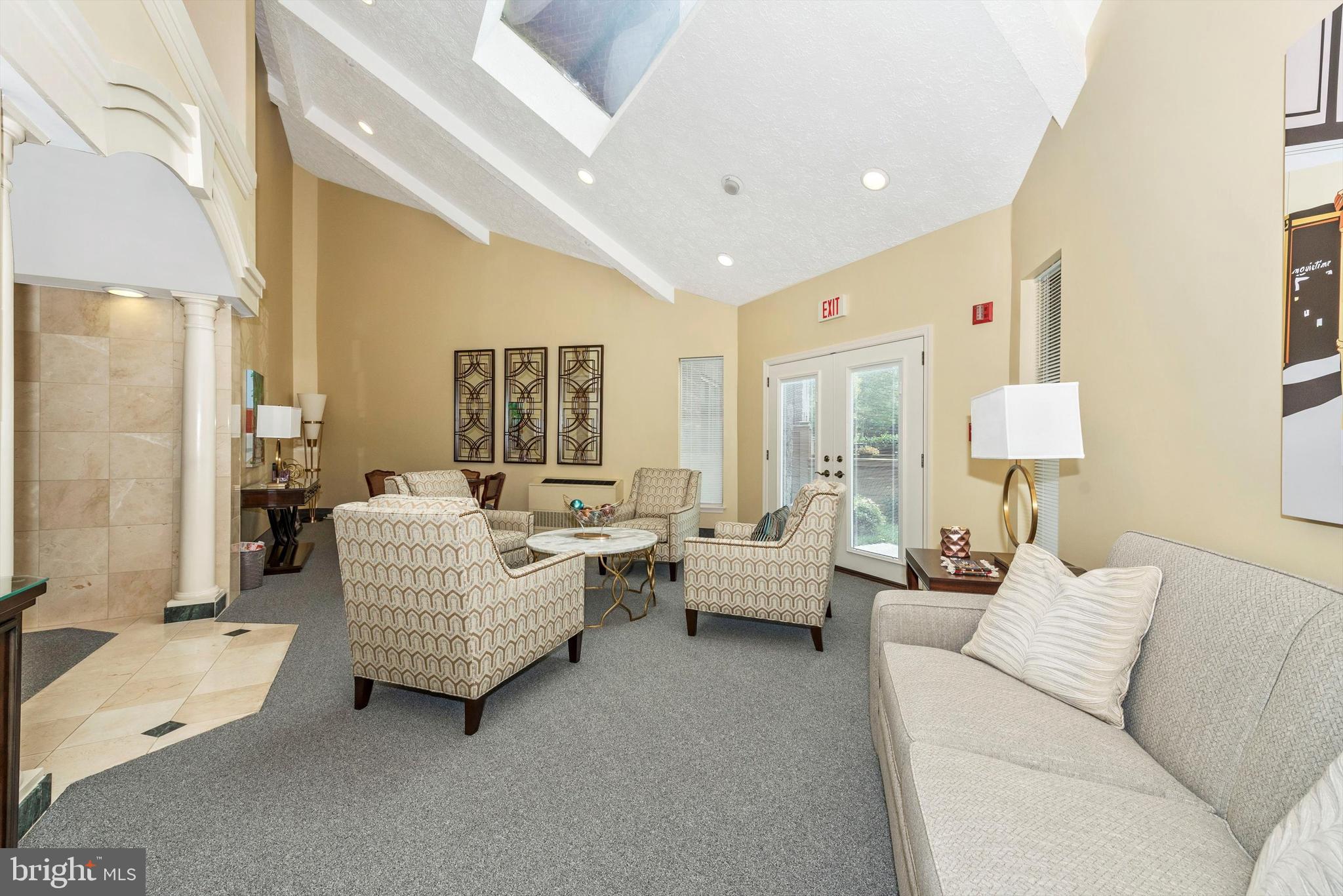 FAIRFIELD - Residential