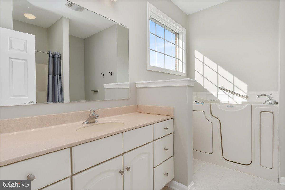 GREENWICH PARK - Residential