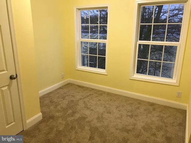 BEVERLY HILLS - Residential Lease