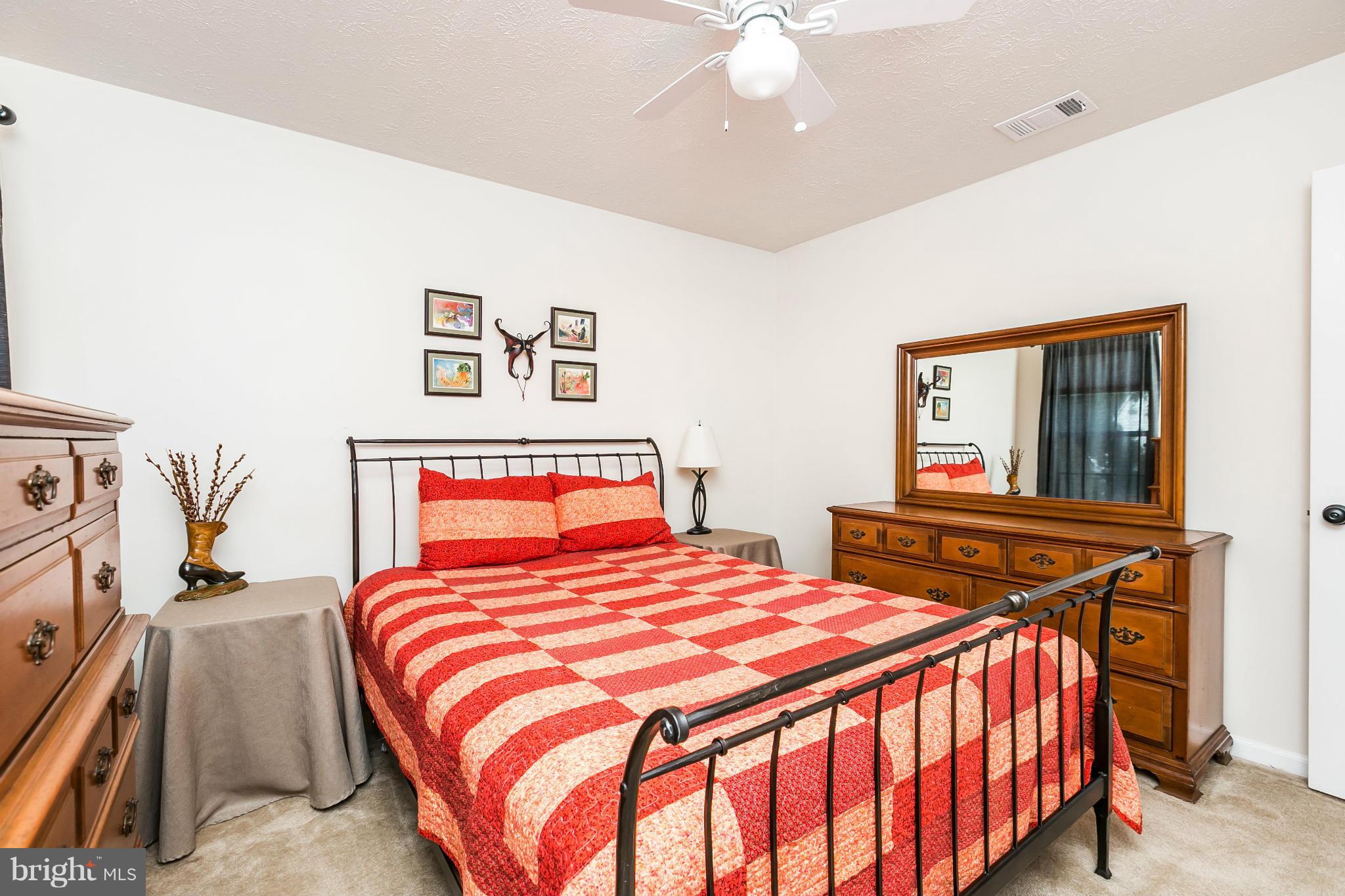 CHAPMAN FARM AT CROFTON - Residential