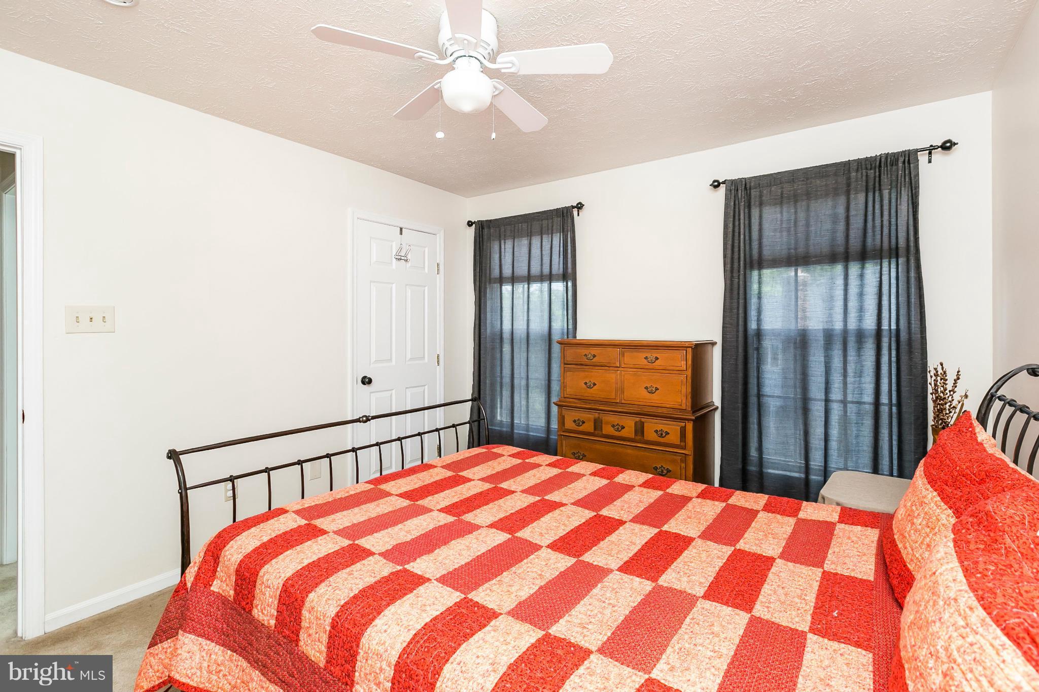 CHAPMAN FARM AT CROFTON - Residential