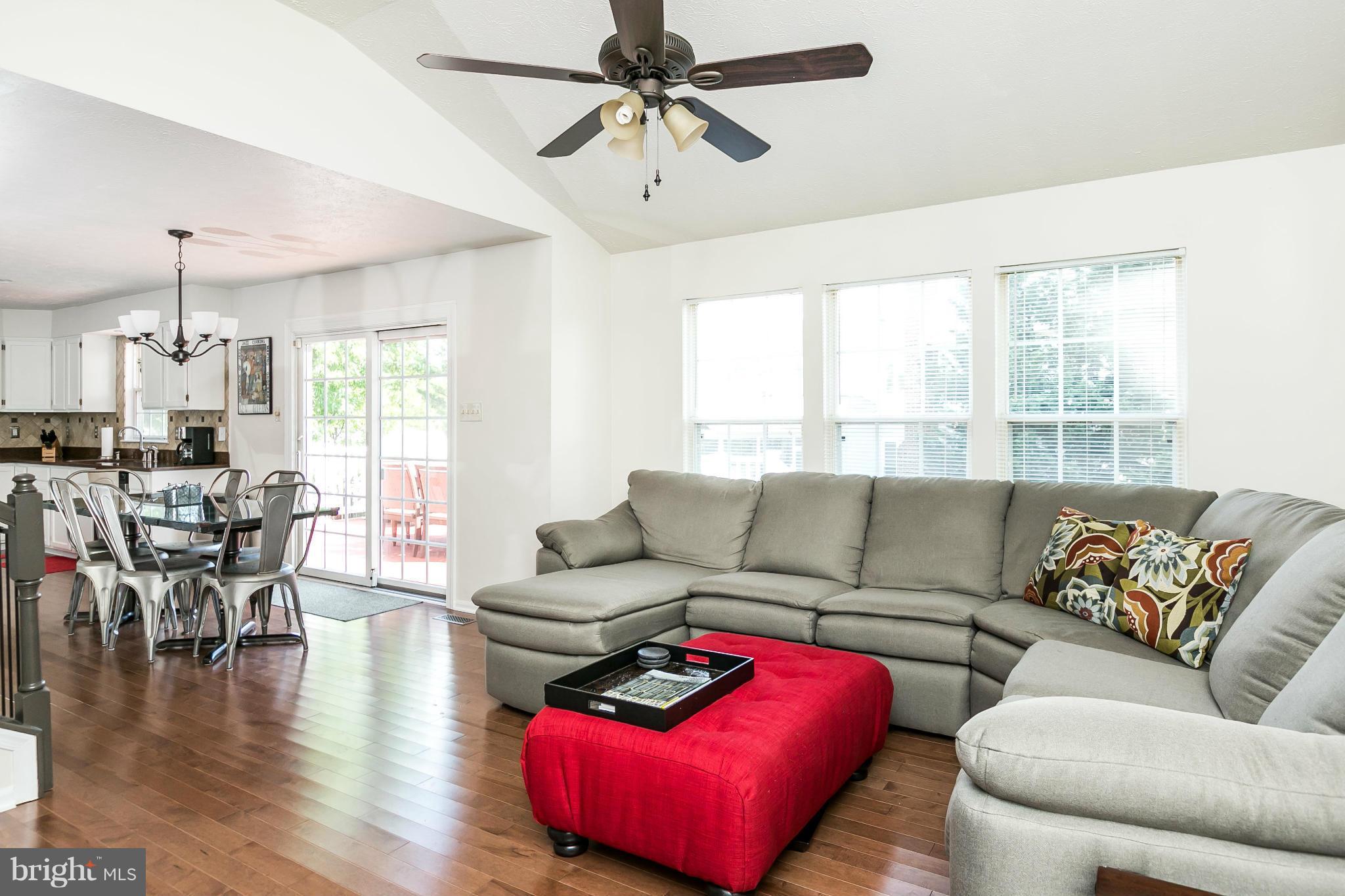 CHAPMAN FARM AT CROFTON - Residential