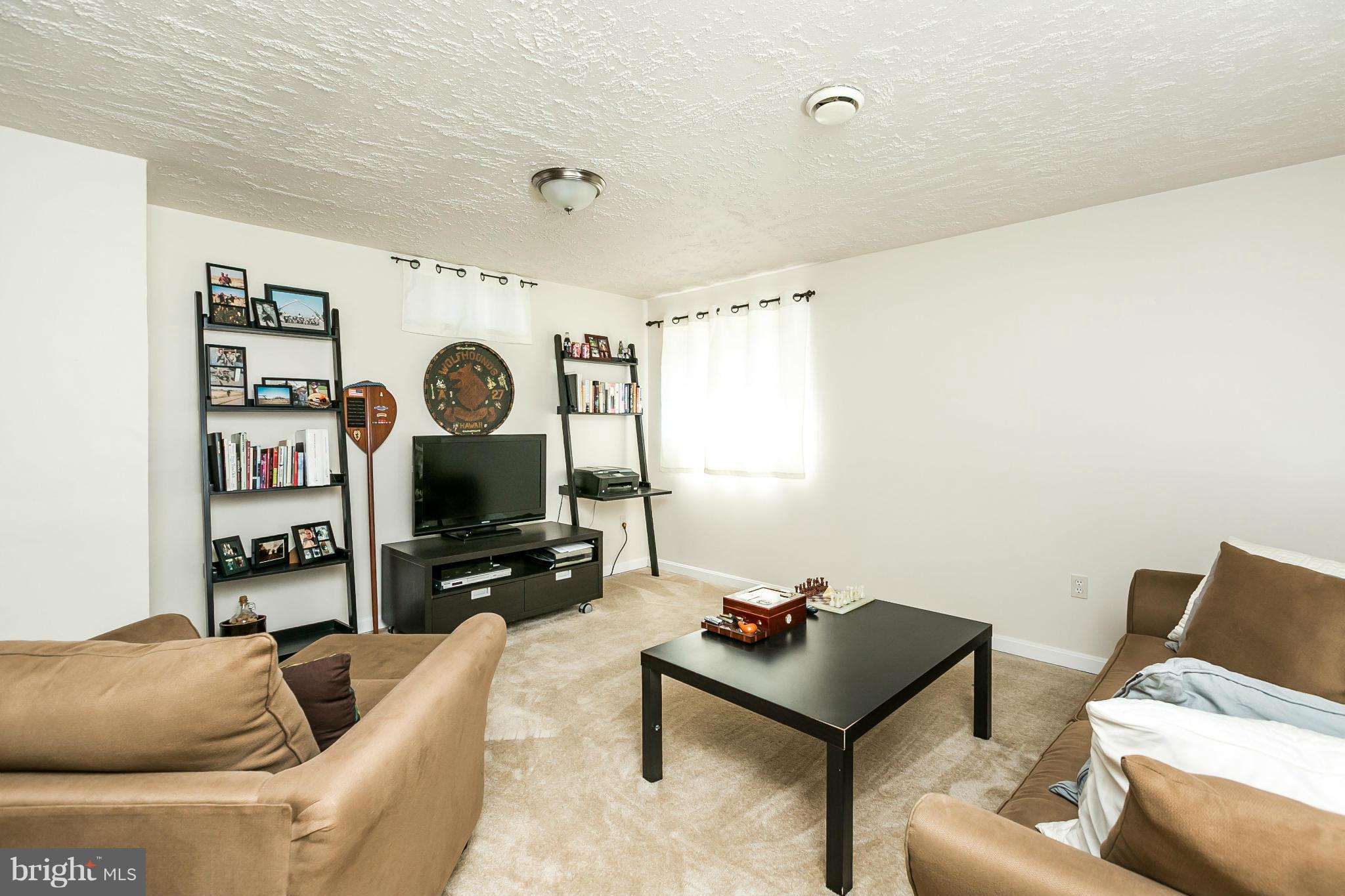 CHAPMAN FARM AT CROFTON - Residential