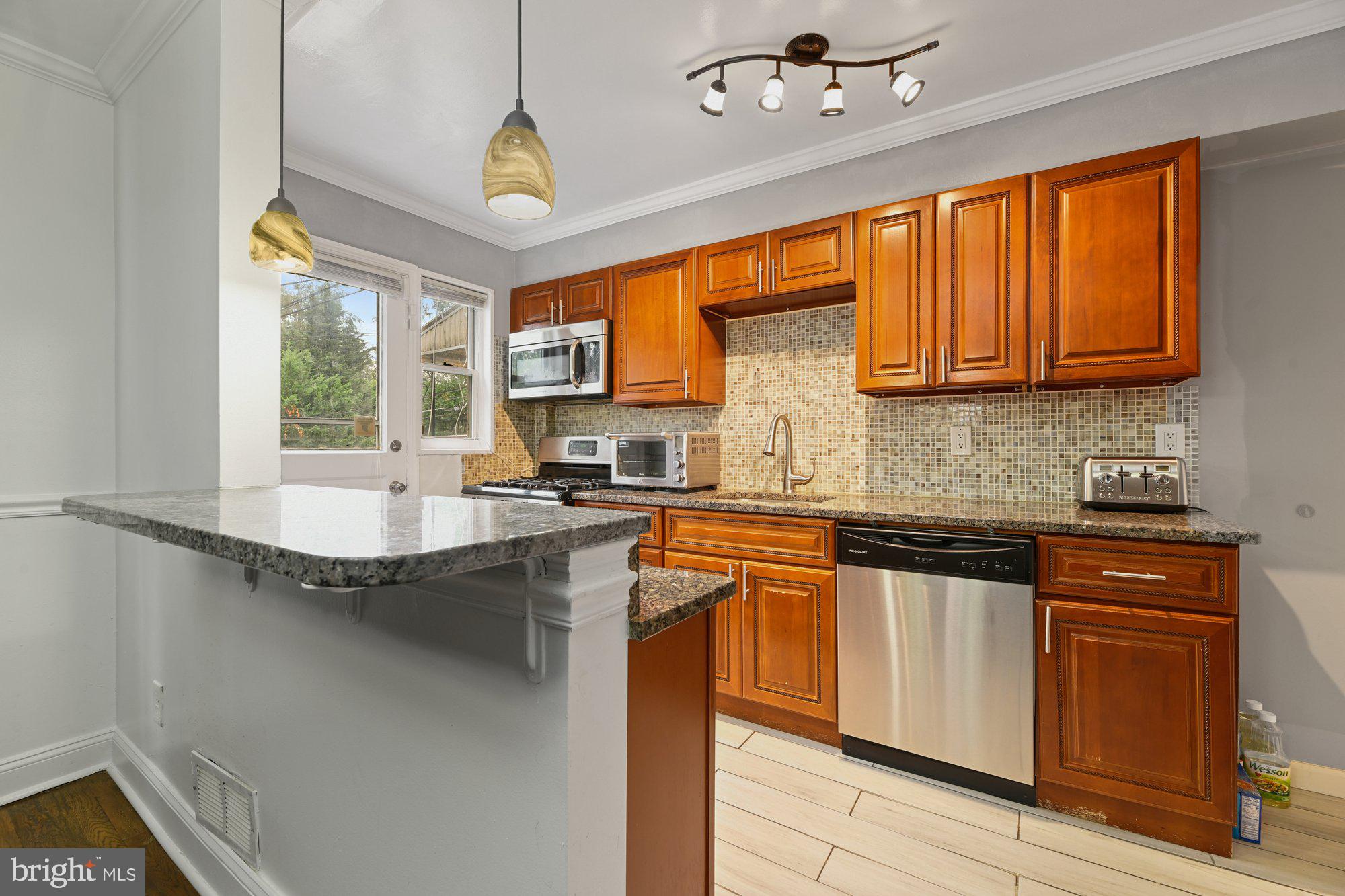 WEST EDMONDALE - Residential