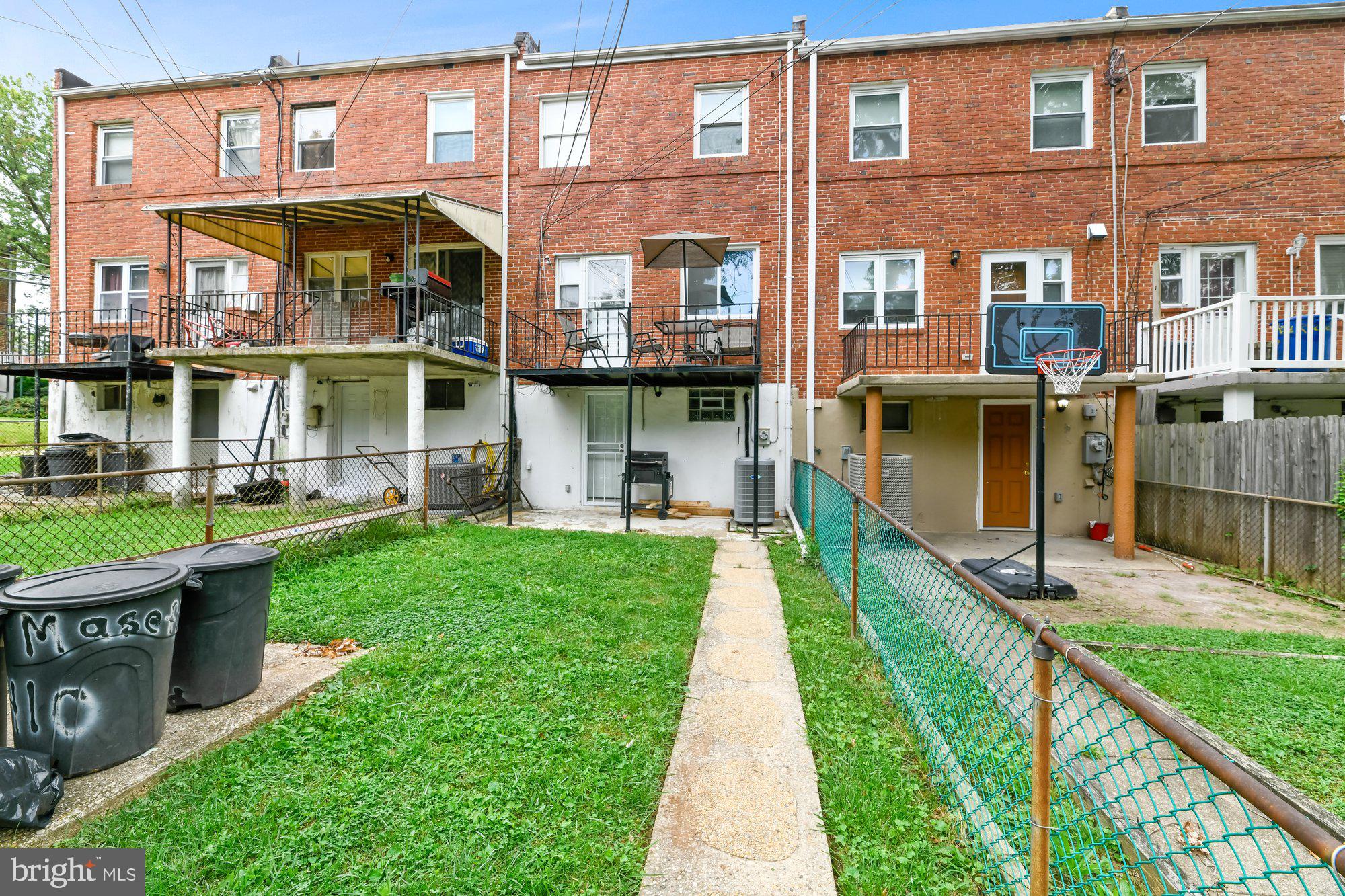 WEST EDMONDALE - Residential