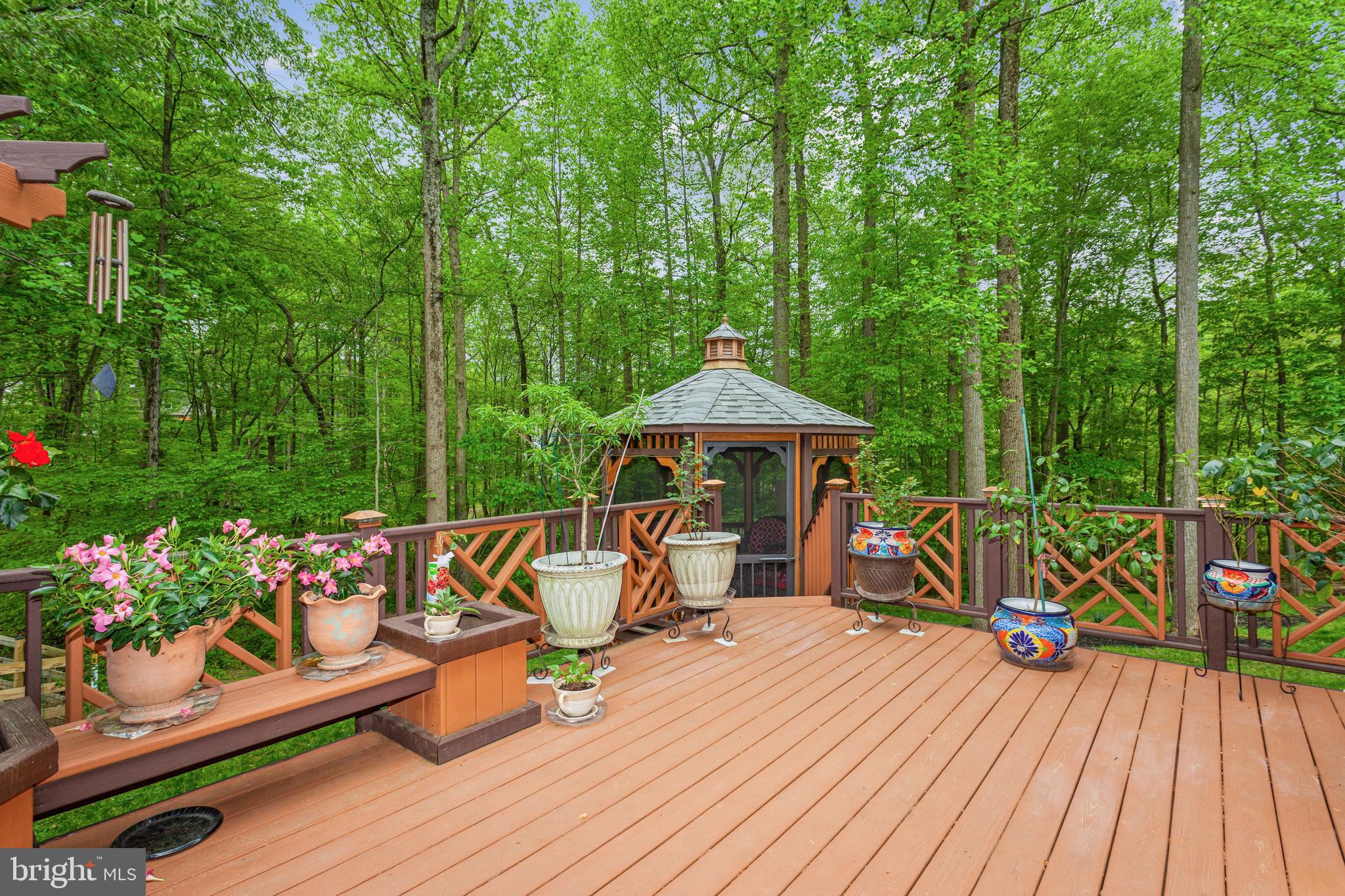 TRAILS AT WOODLOT - Residential