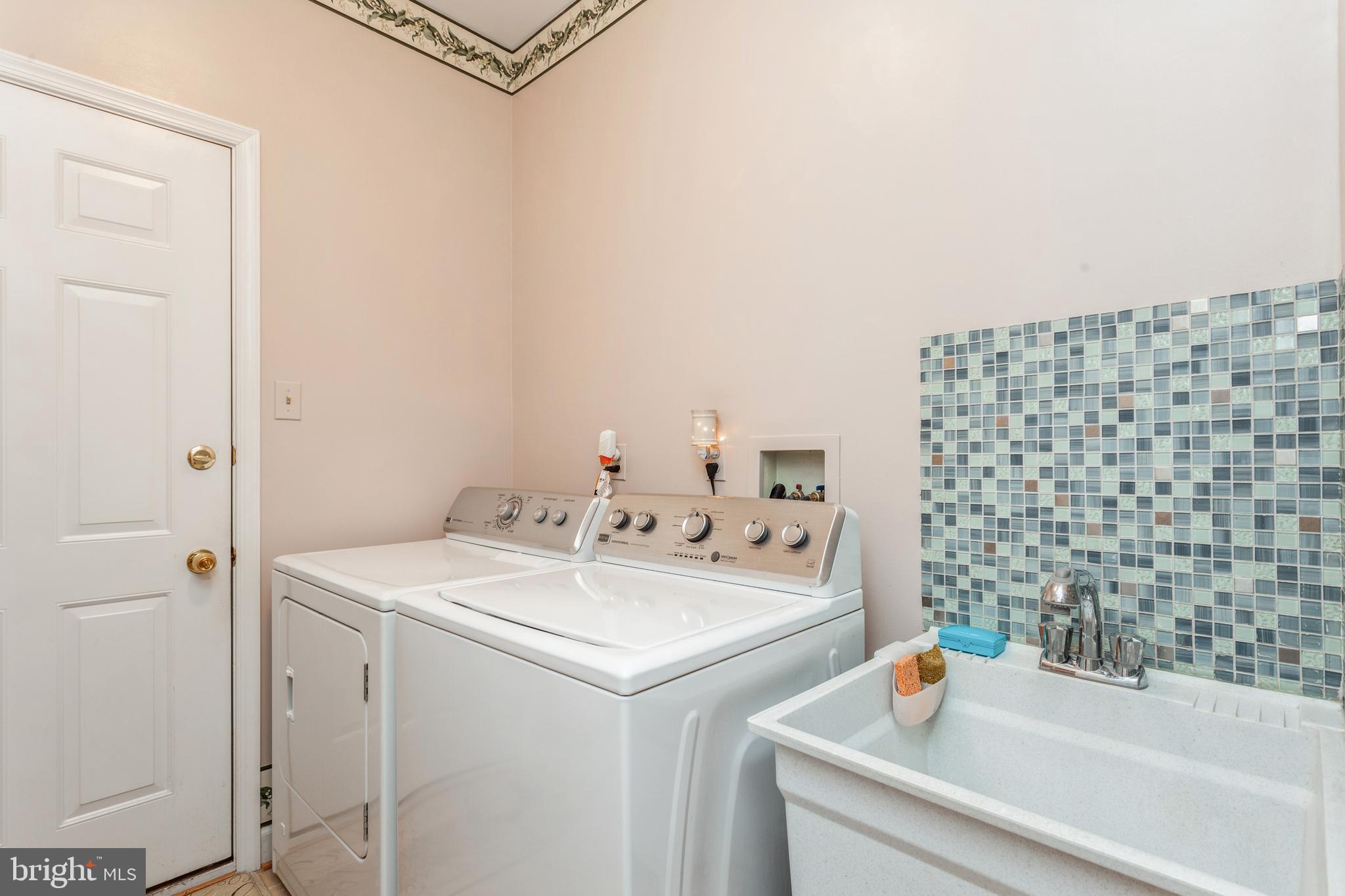 TRAILS AT WOODLOT - Residential