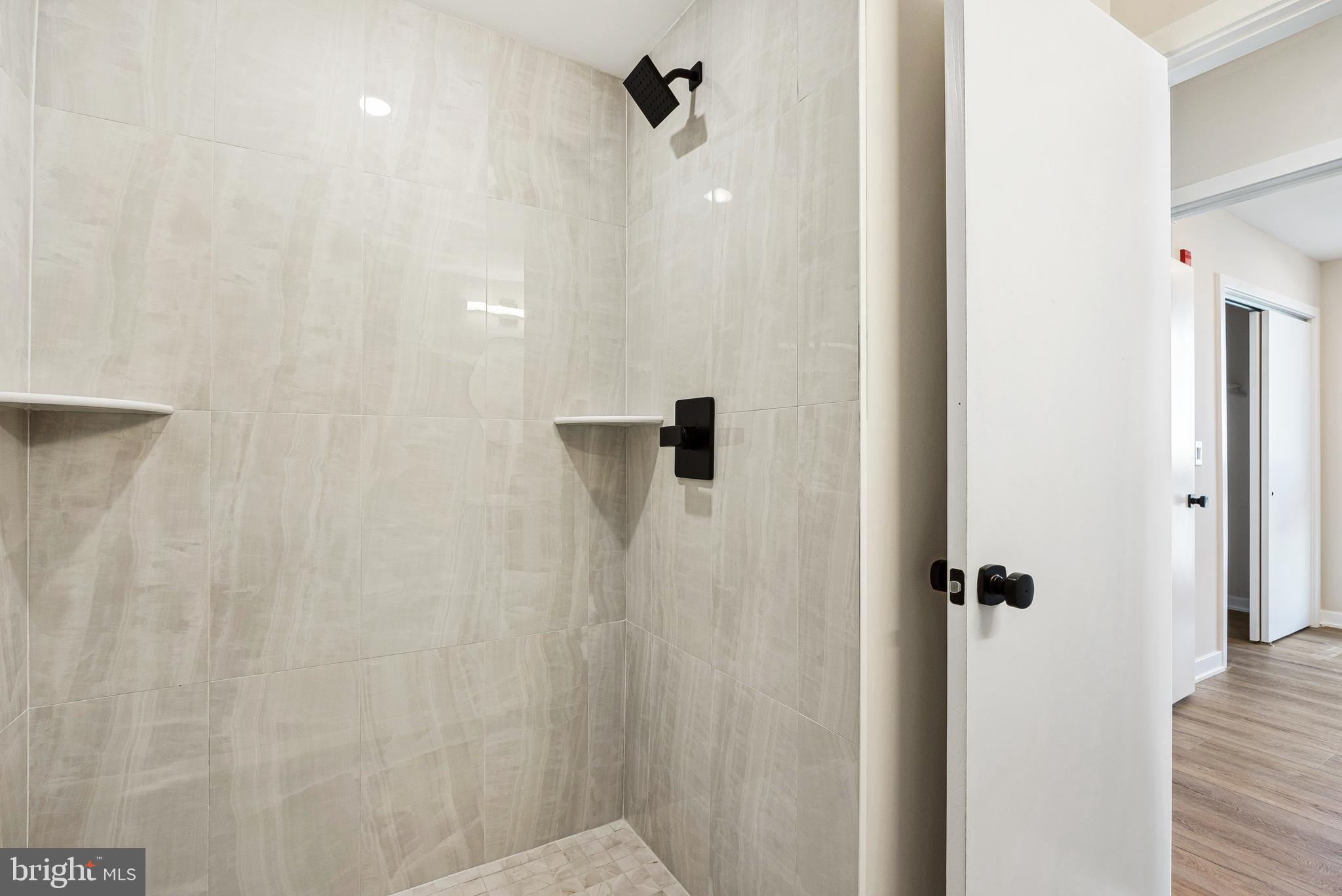 PENNSPORT - Residential Lease