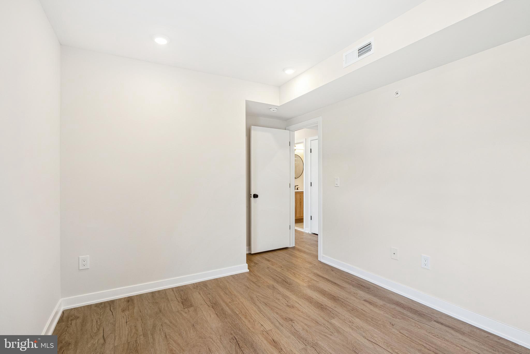 PENNSPORT - Residential Lease