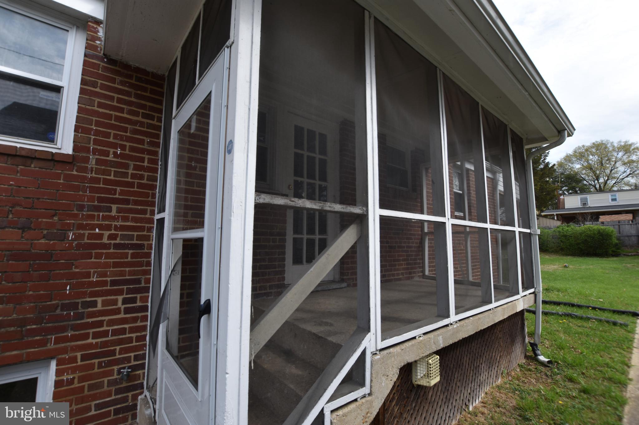 DEFENSE HEIGHTS - Residential Lease