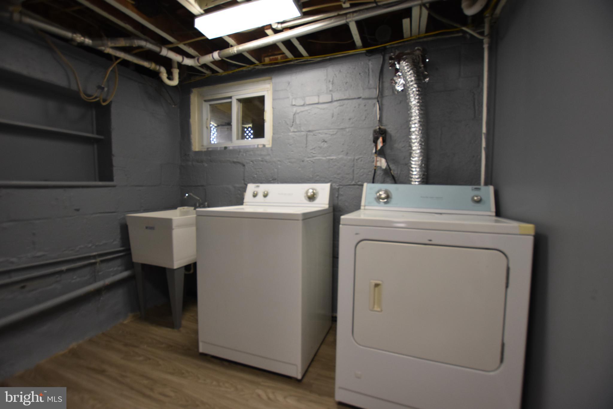 DEFENSE HEIGHTS - Residential Lease