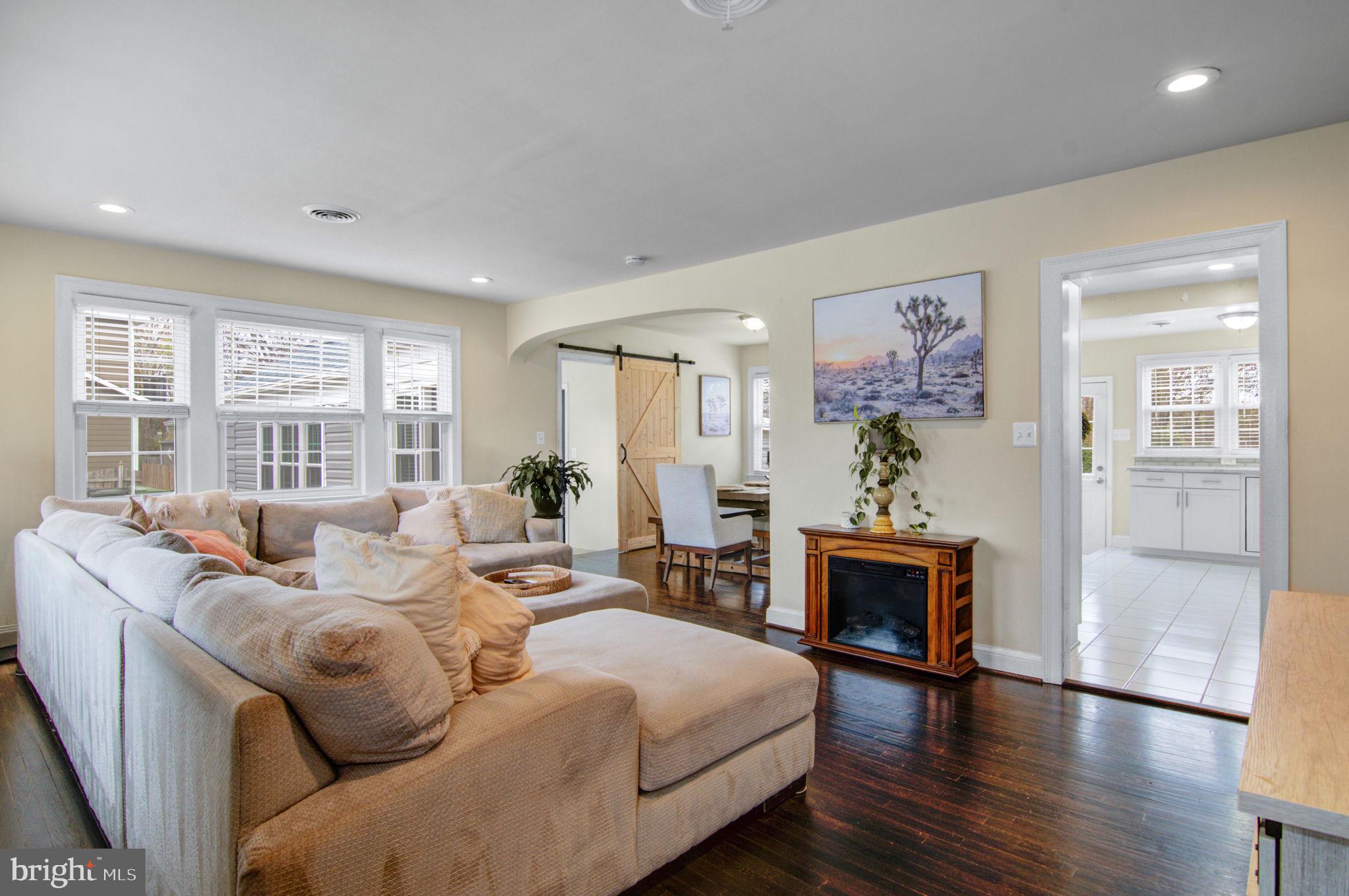 8231 MOUNT VERNON HIGHWAY