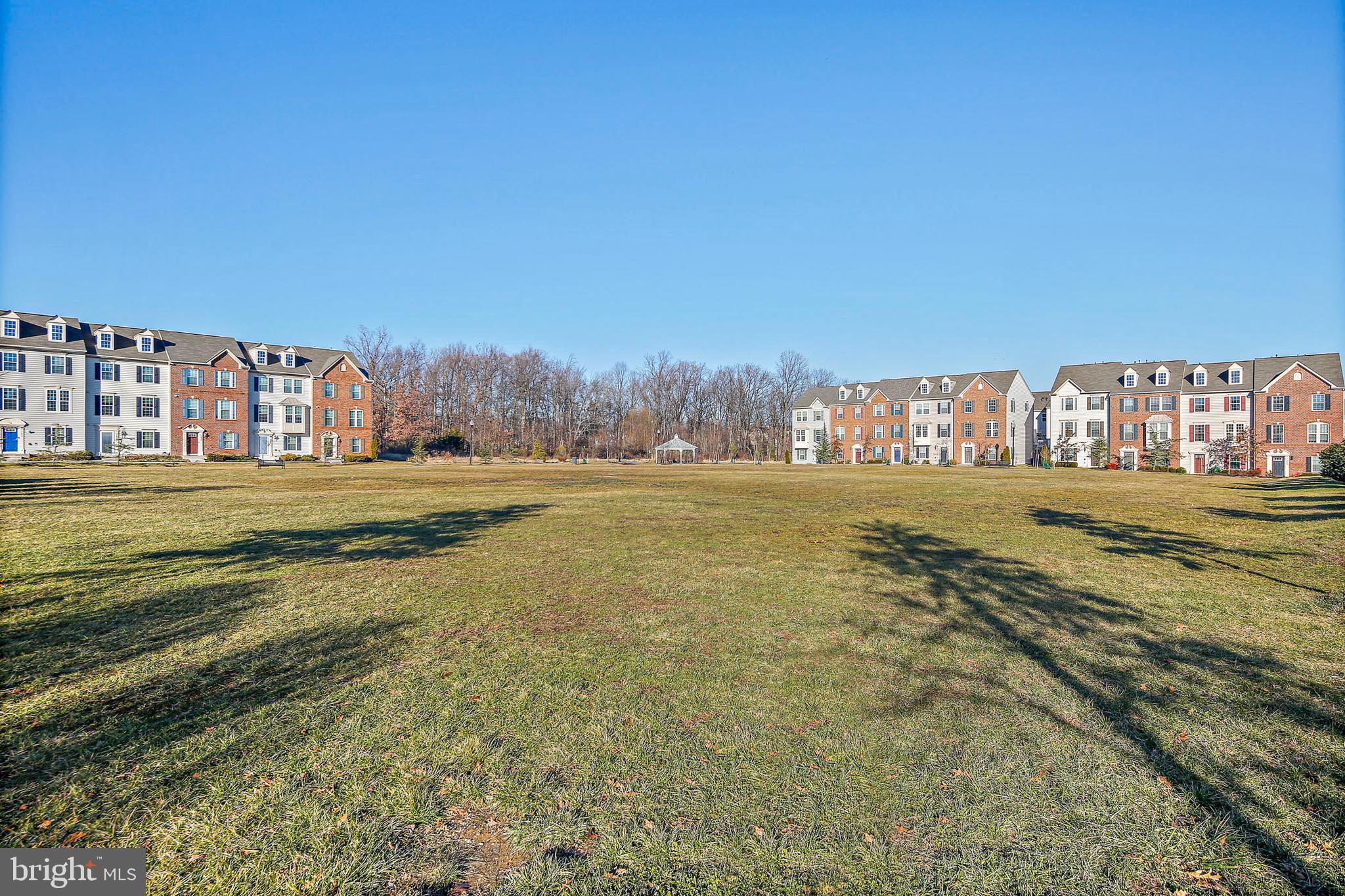 HOWARD SQUARE - Residential Lease