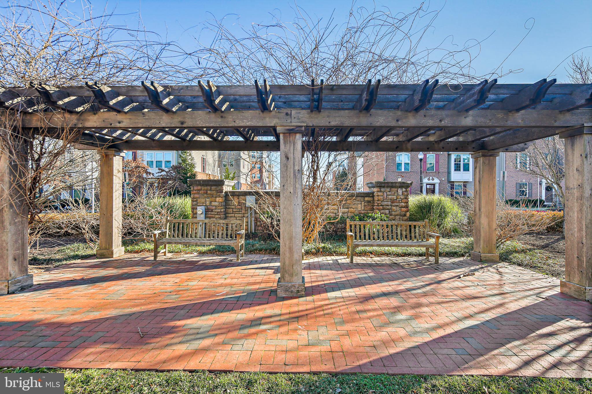 HOWARD SQUARE - Residential Lease