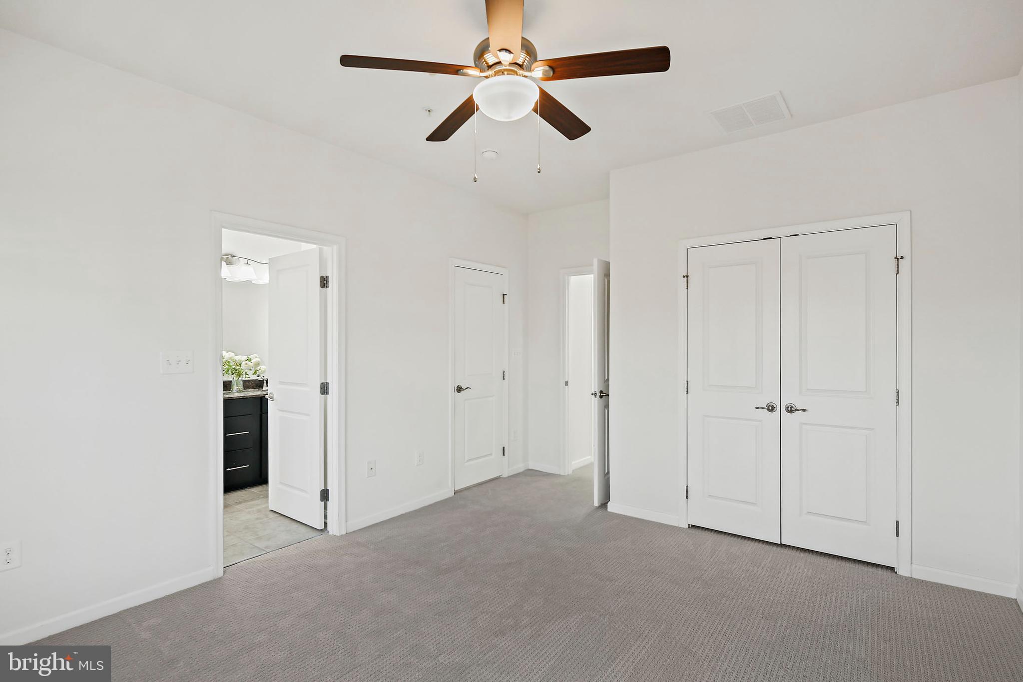 HOWARD SQUARE - Residential Lease