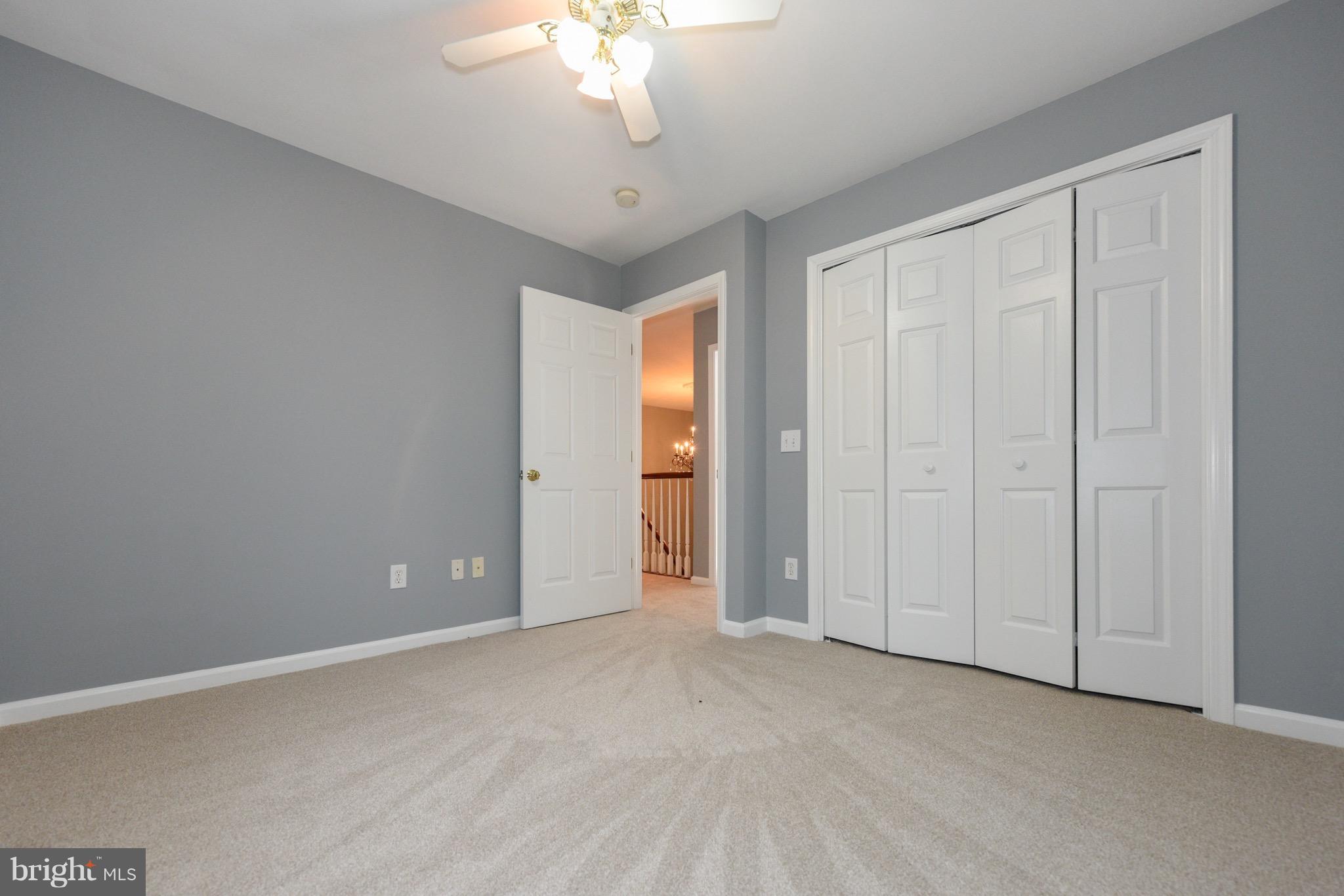 WARREN RAYMOND L PROP - Residential Lease